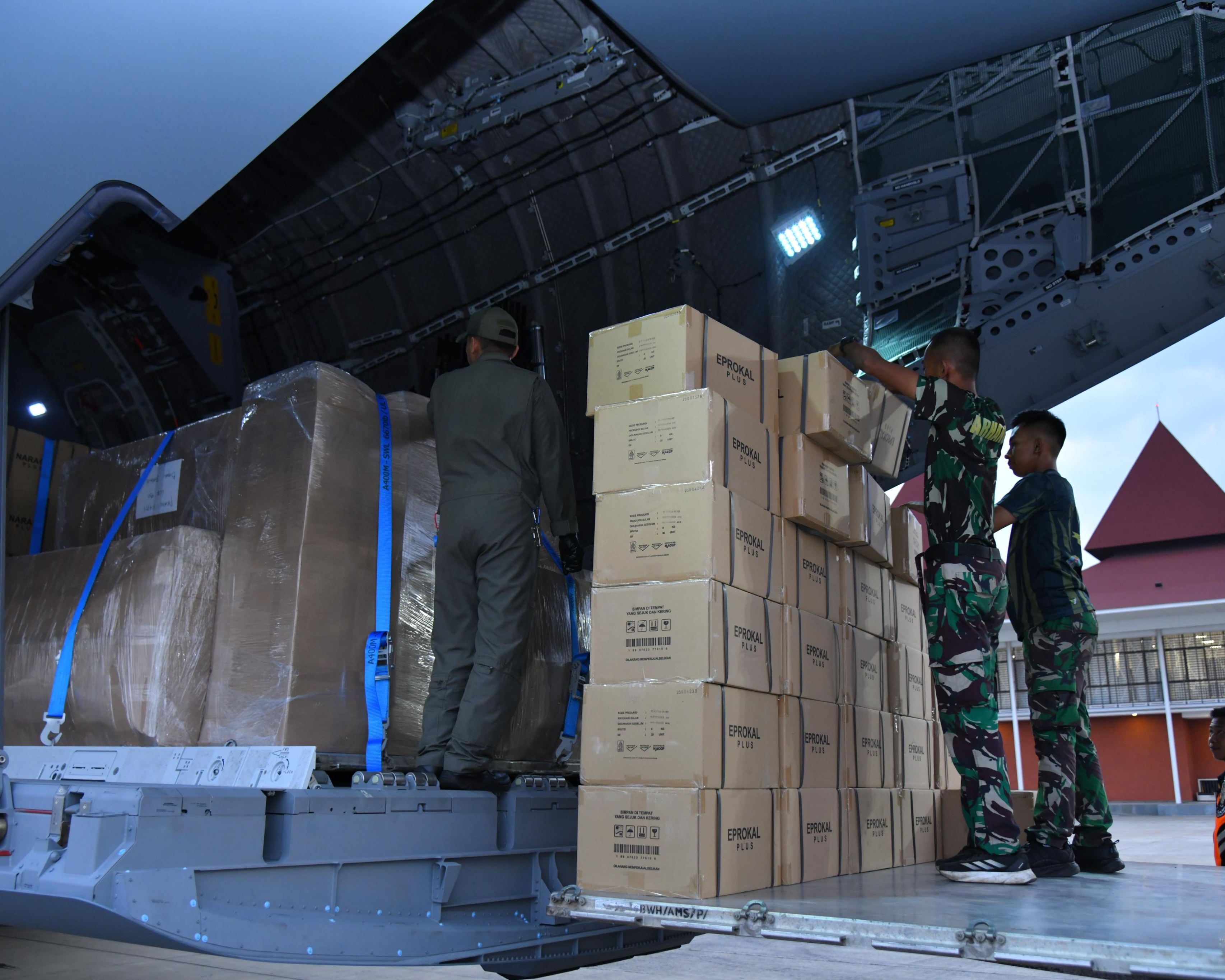 Berlanjut, Paket Bansos Mengudara Menuju Aceh Dan Medan