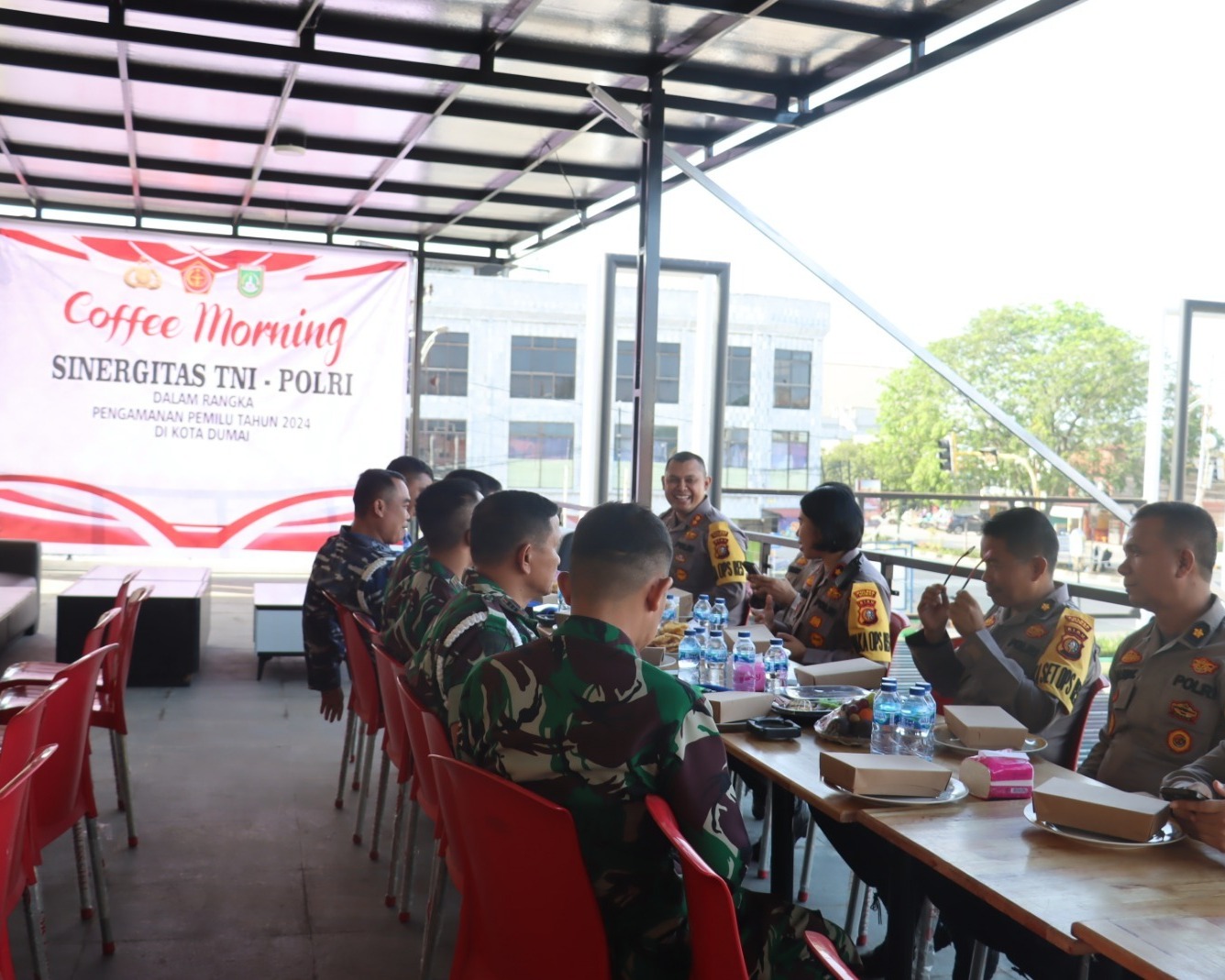 Polres Dumai Gelar Coffee Morning Sinergitas TNI-Polri Dalam Rangka Pengamanan Pemilu Tahun 2024