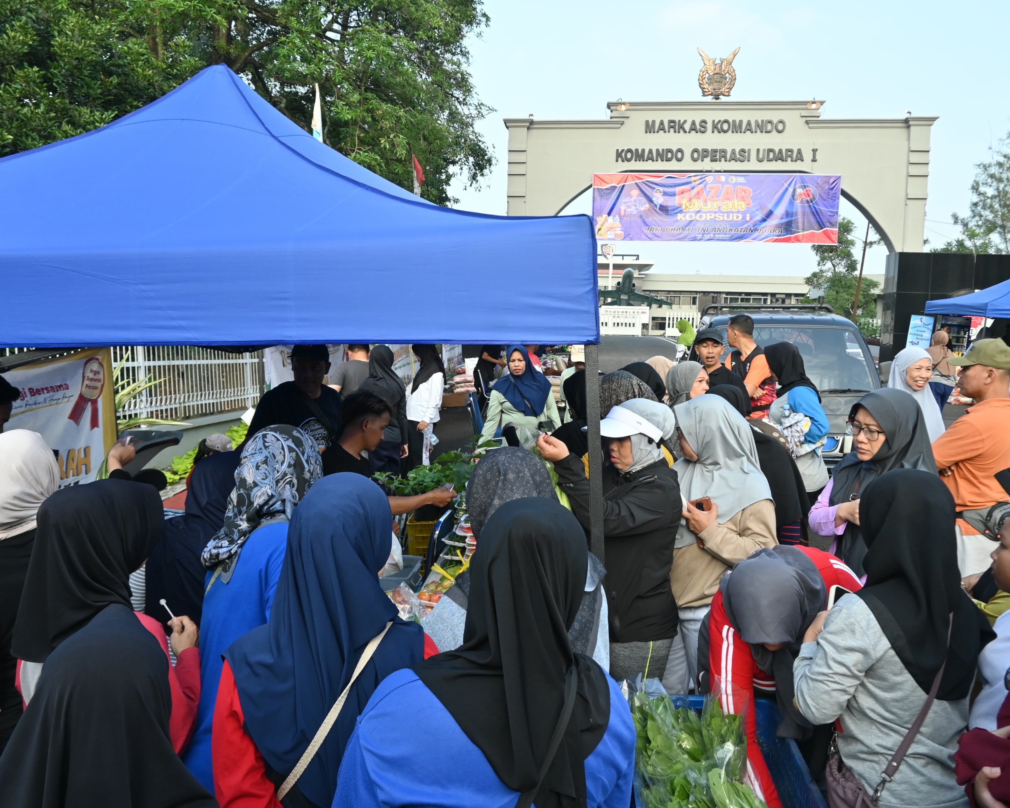 Bazar Murah Koopsud I Diserbu Warga