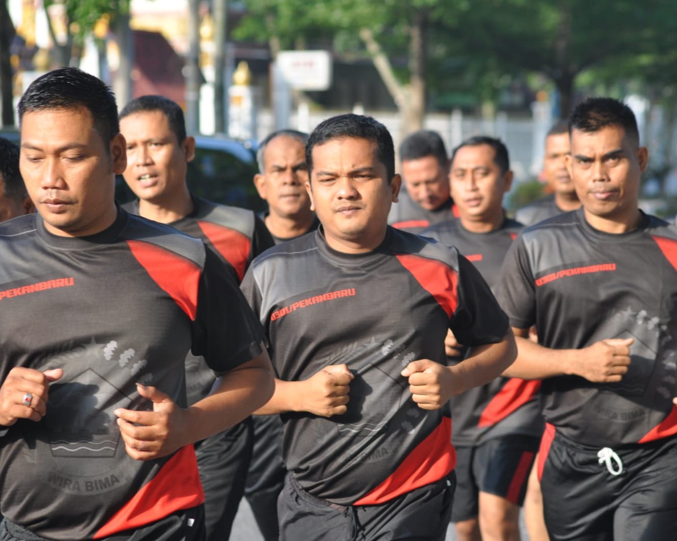 Personil Kodim 0301/PBR Laksanakan Lari Aerobik Bersama