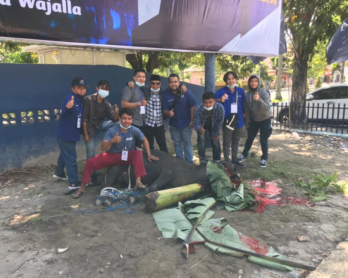 Hari Raya Idul Adha 1442 H, NasDem Riau Sembelih 2 Ekor Sapi dan 1 Kambing