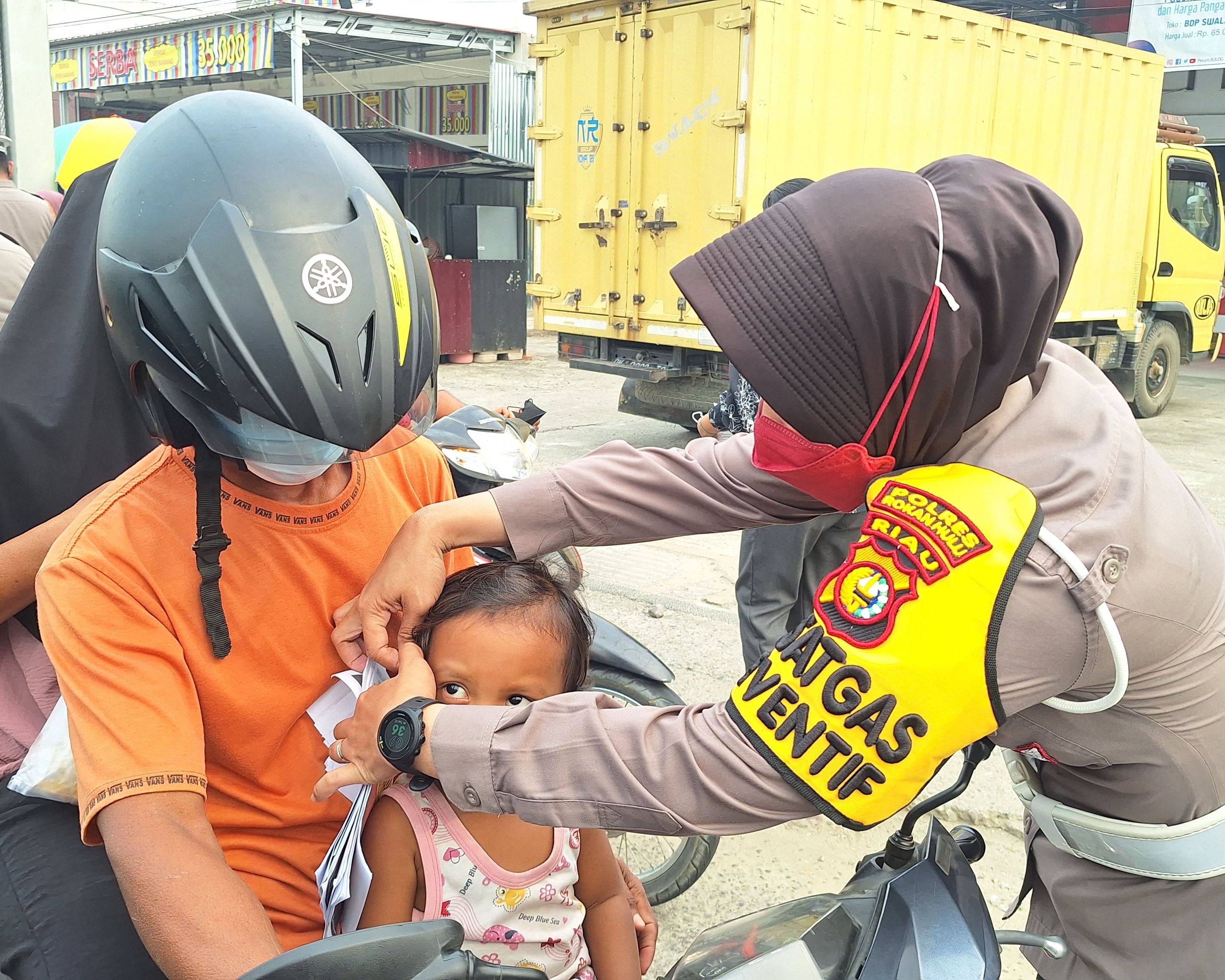 Polres Rohul Gencarkan Sosialisasi dan Edukasi Karhutla: Wujud Nyata Kepedulian Terhadap Lingkungan Dan Kesehatan Masyarakat