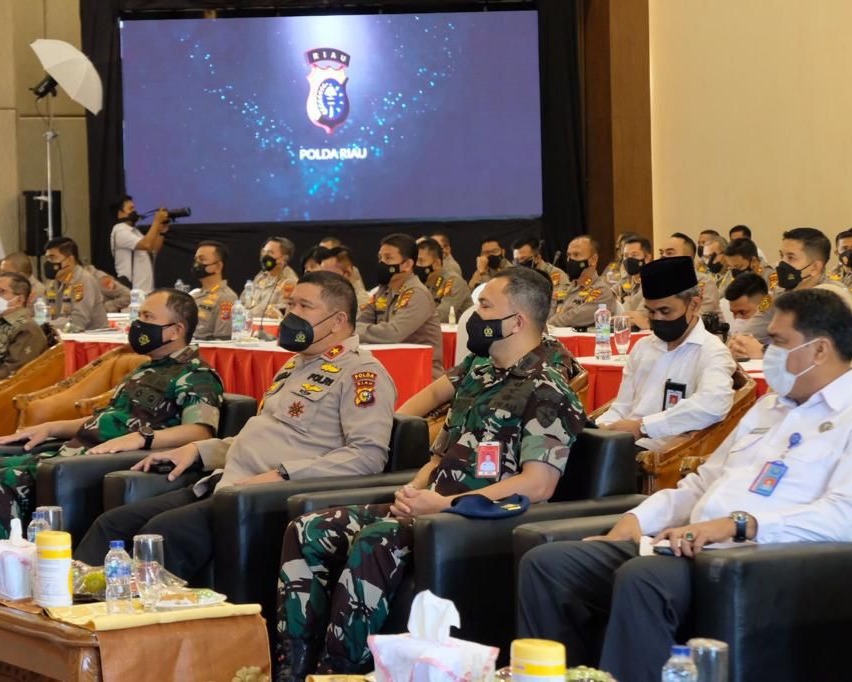 Tindaklanjuti Rapim Polri, Kapolda Irjen Pol M Iqbal Membuka Secara Resmi Rapim Polda Riau Tahun 2022