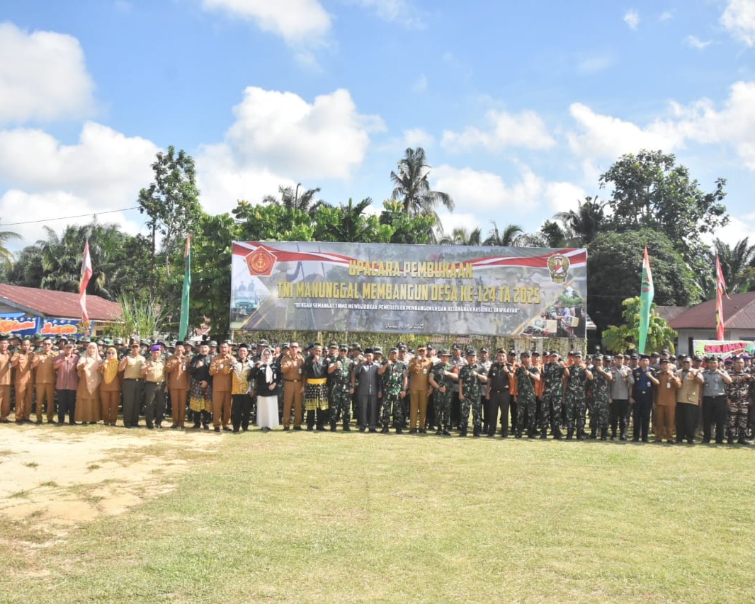 Danrem 031/WB Hadiri Pembukaan TMMD Ke-124 di Kodim 0320/Dumai