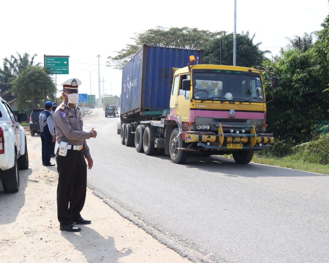 Polda Riau Menggelar Operasi Ketupat Muara Takus 2020 Dengan Menerjunkan 1020 Personil dan Mendirikan 60 Pos PAM