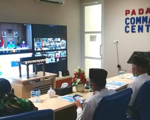 Dalam Vidcon Bupati/Walikota Se Sumbar Bahas Covid-19, Gubenur Irwan Prayitno Apresiasi Langkah Walikota Padang Mahyeldi