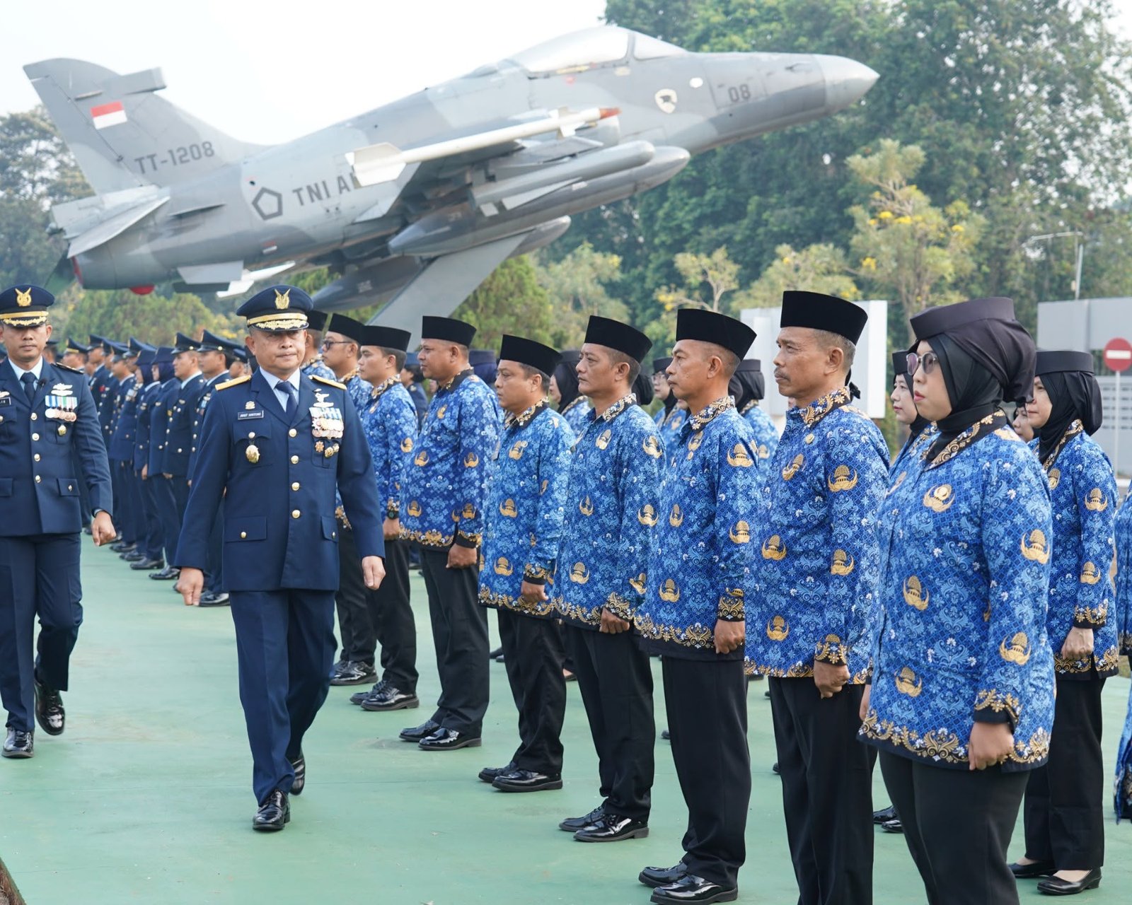Kaskodau I Pimpin Upacara HUT Ke-81 TNI, Panglima TNI Tekankan PRIMA Jadikan Budaya Pengabdian