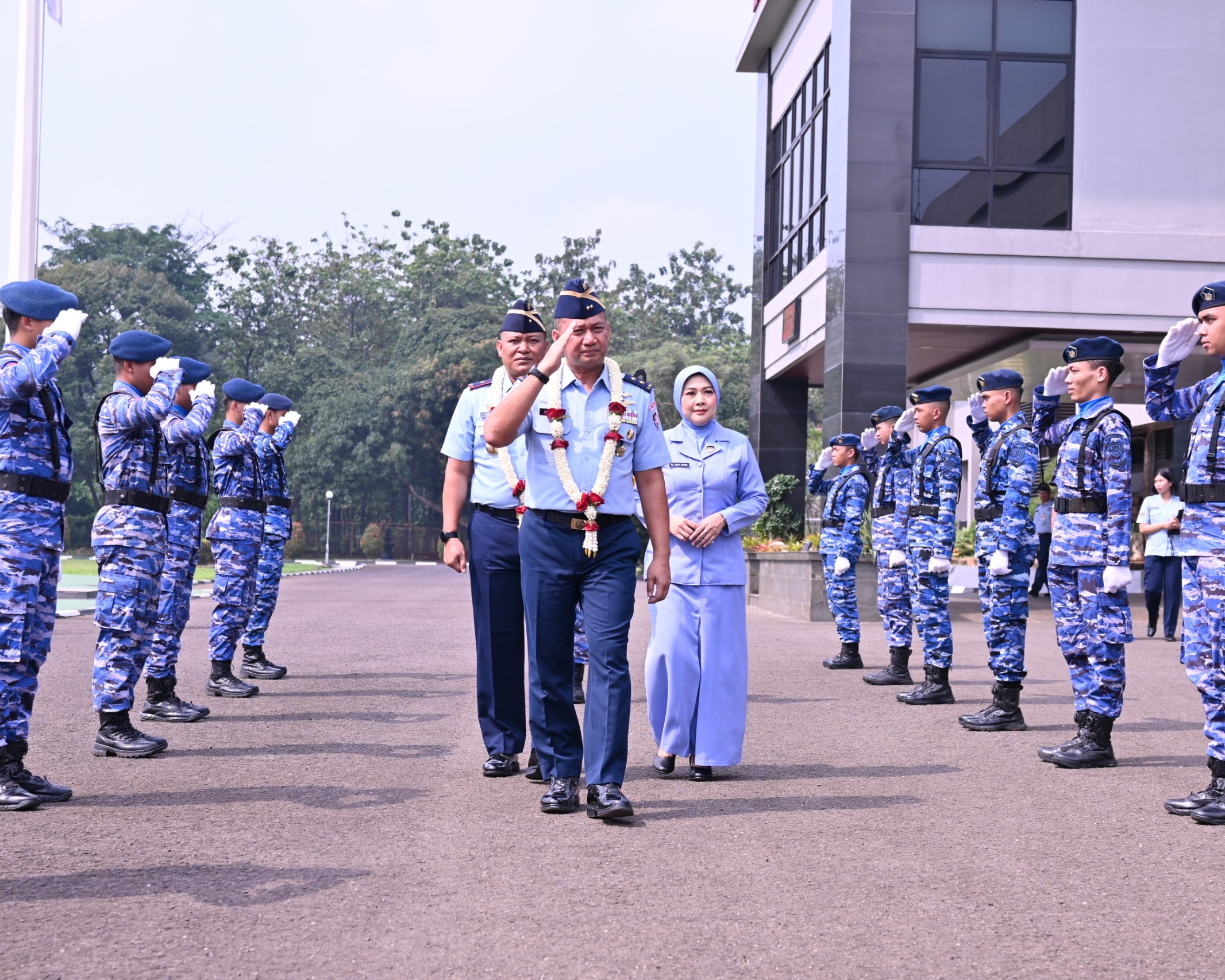 Kodau I Gelar Passing In Dan Passing Out Sambut Marsma TNI Erwin Sugiandi Dan Lepas Marsda TNI Muzafar