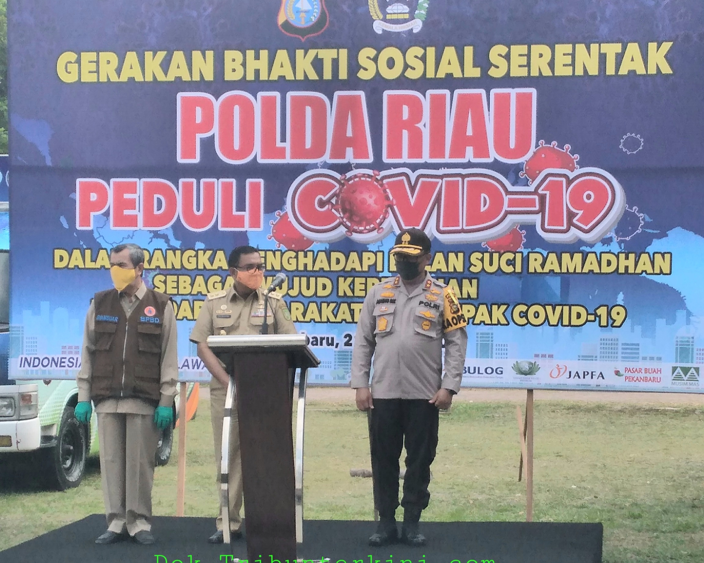 Gerakan Bhakti Sosial Serentak Polda Riau Peduli Covid-19