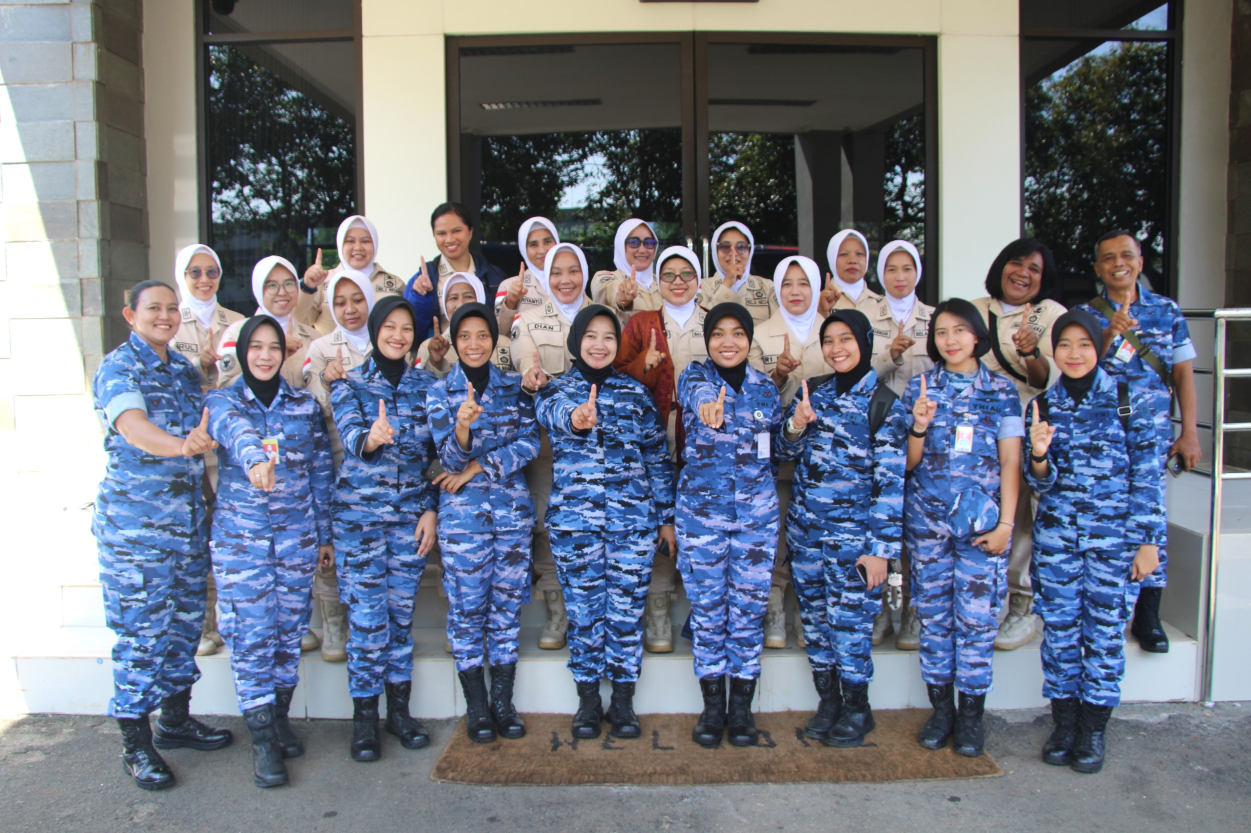 Pangkodau I Kerahkan Personel Makodau I Turut Menghadiri Bazar Ramadhan TNI