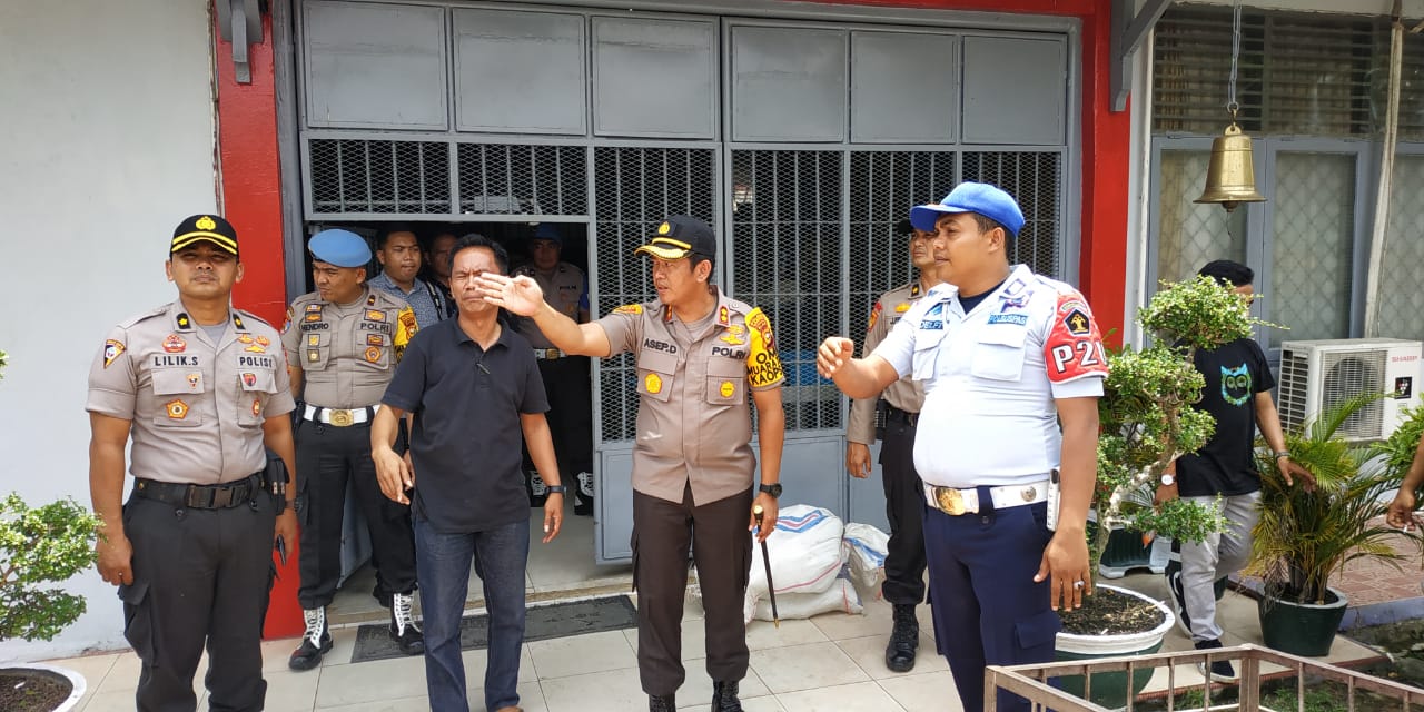 Kapolres Kampar Kunjungi Lapas dan Gereja, Pastikan Situasi Aman dan Kondusif