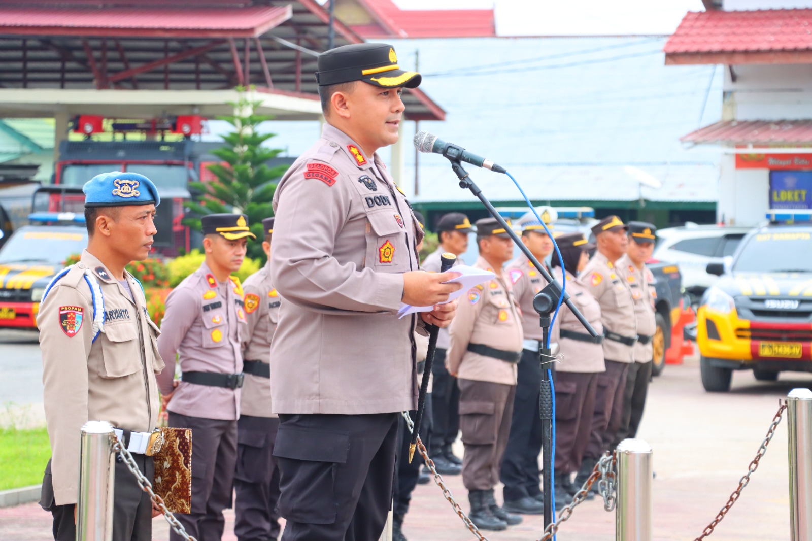 Apel Bersama TNI Peringatan Hari Buruh Nasional, Kapolres Inhu Ingatkan Personel