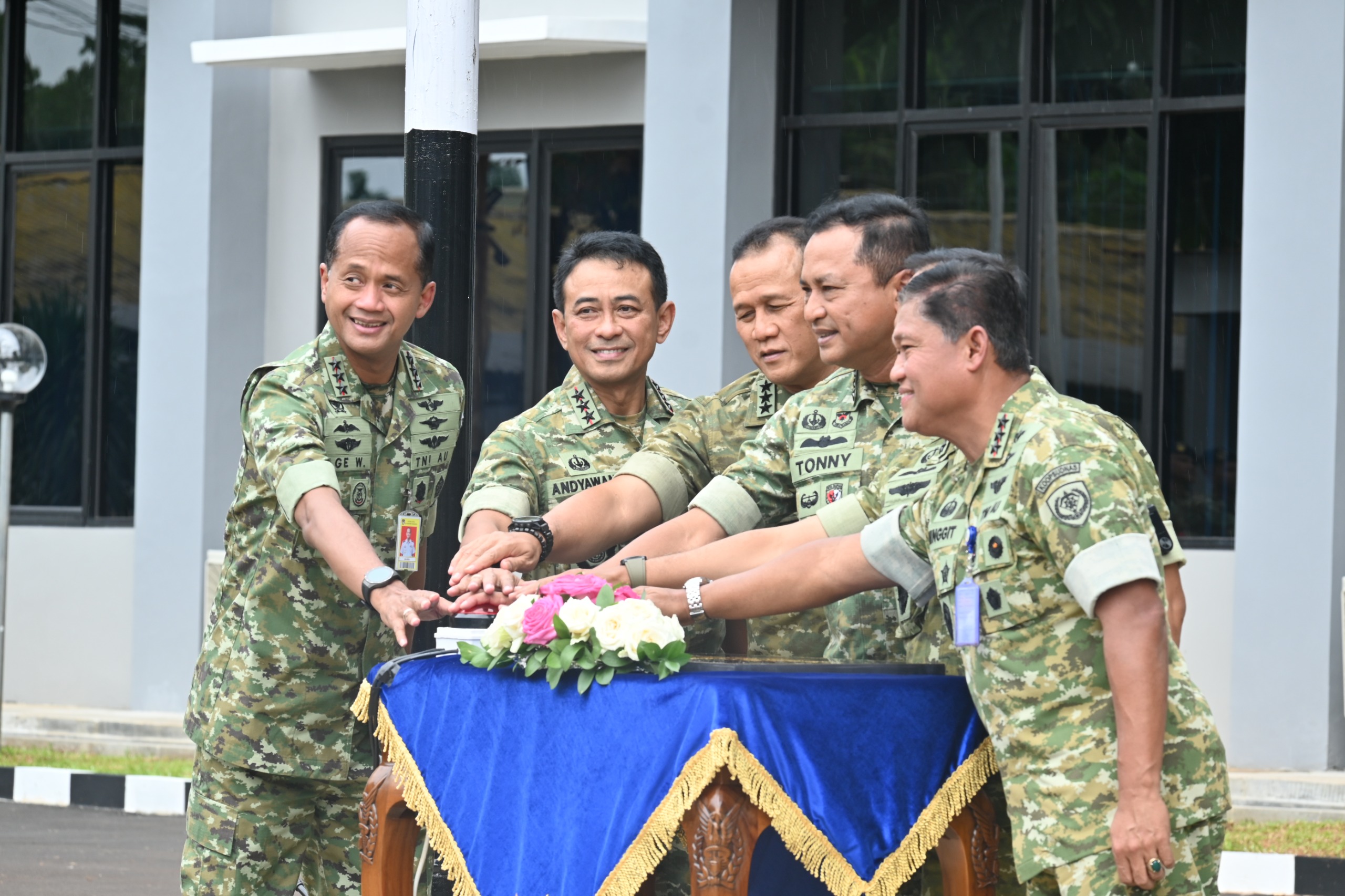 Kaskodau I Hadiri Peresmian Gedung Ashadi Tjahjadi Makoopsudnas