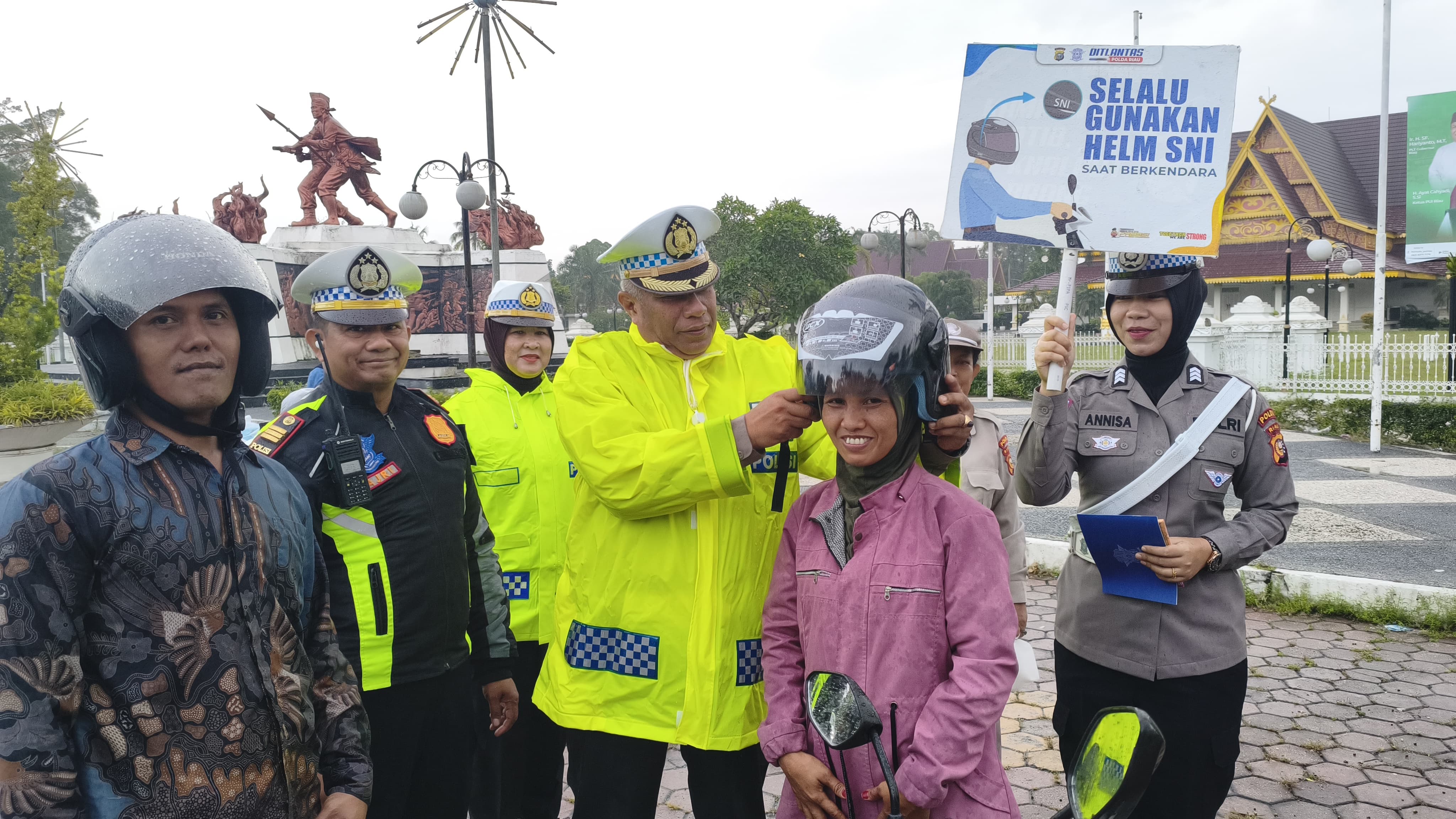 Tingkatkan Kesadaran Budaya Tertib Berlalu Lintas, Ditlantas Polda Riau Gencarkan Sosialisasi Dan Program Green Policing