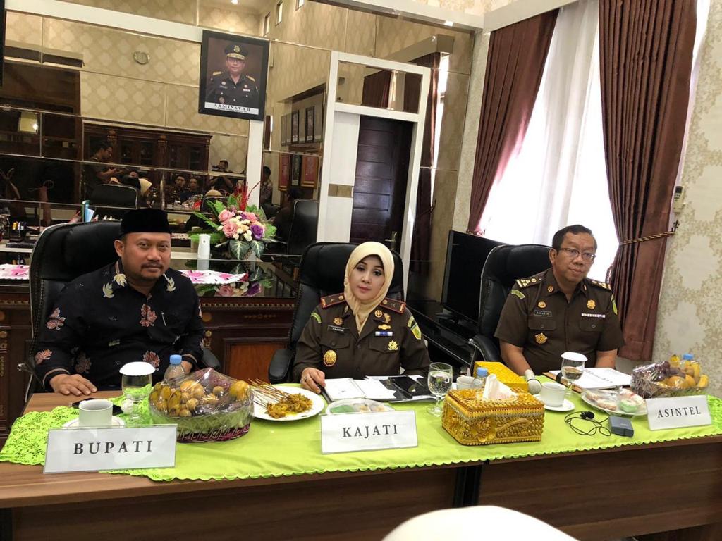 Dalam Program Jaga Desa, Kajati Riau Kunjungi Kabupaten Kampar