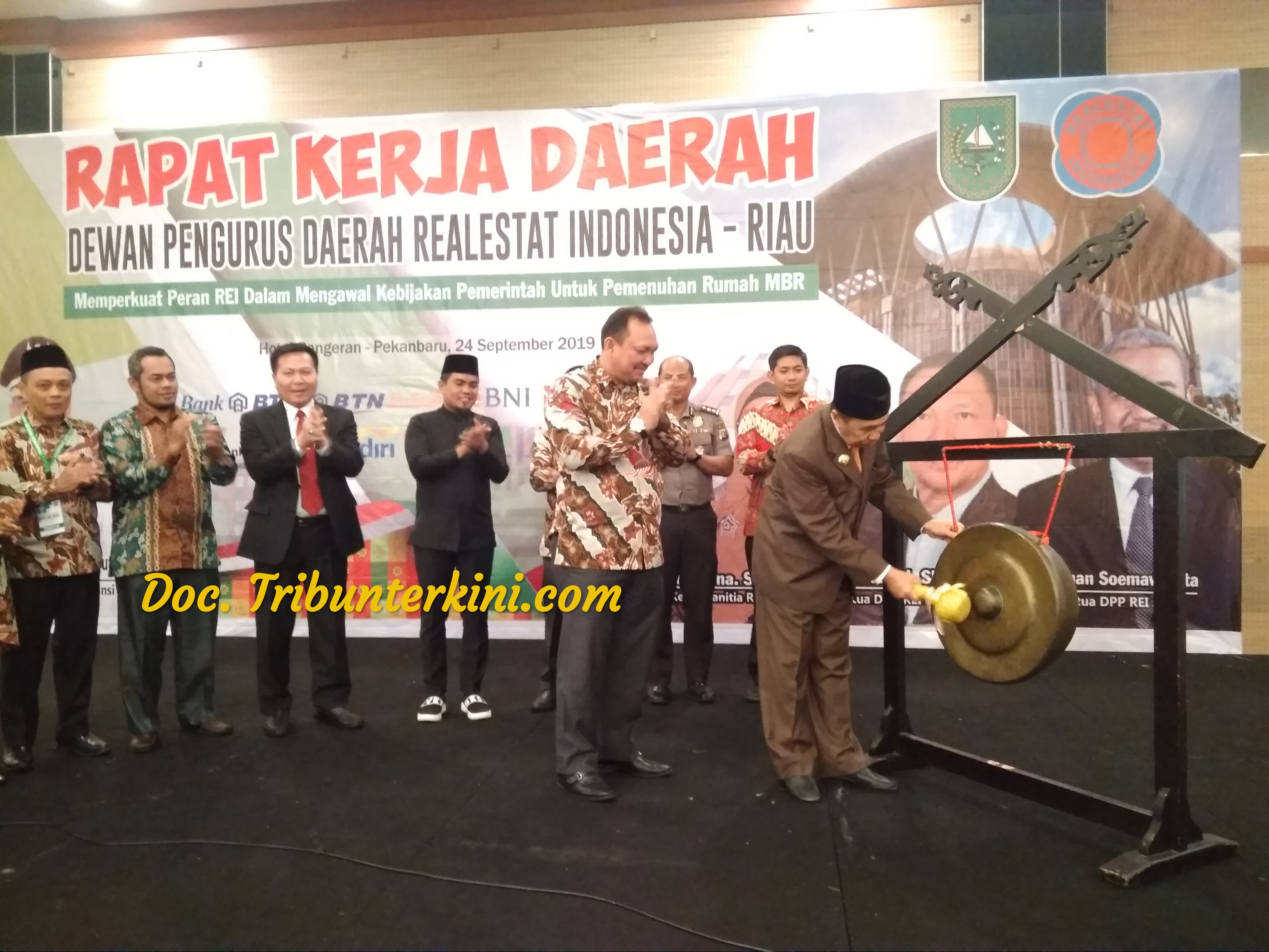 Gubri Membuka Rakerda DPD REI Riau XII Tahun 2019