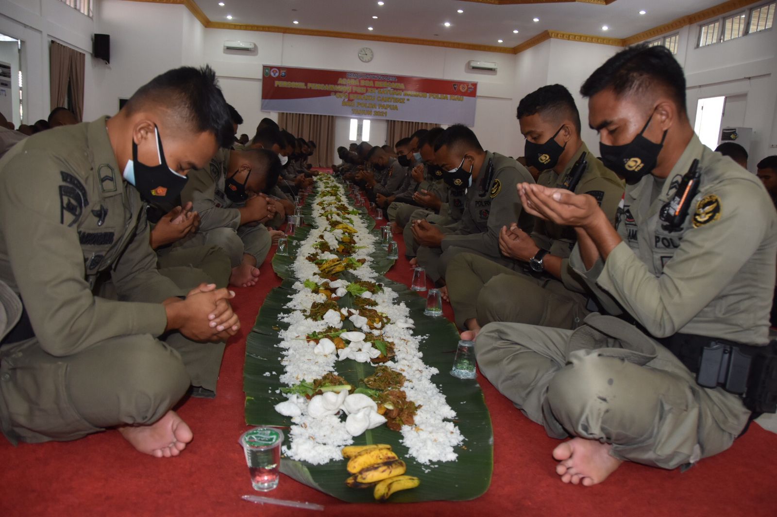 Brimob Polda Riau Gelar Doa Bersama Untuk Personel Pengamanan PON XX BKO Polda Papua