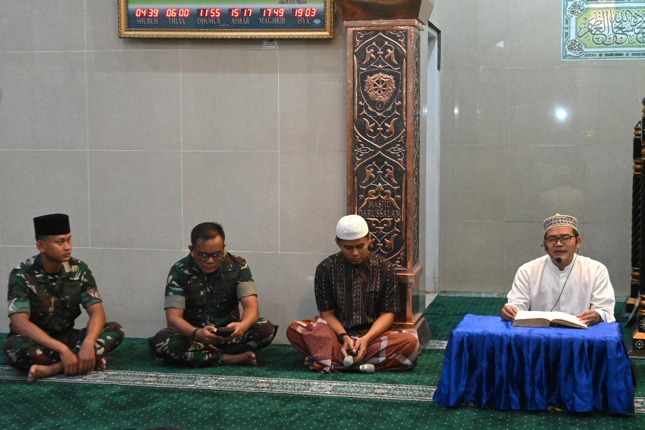 Dalami Hukum Aqiqah, Anggota Koopsud I Pahami Saat Kajian Fiqih Di Rabu Ibadah
