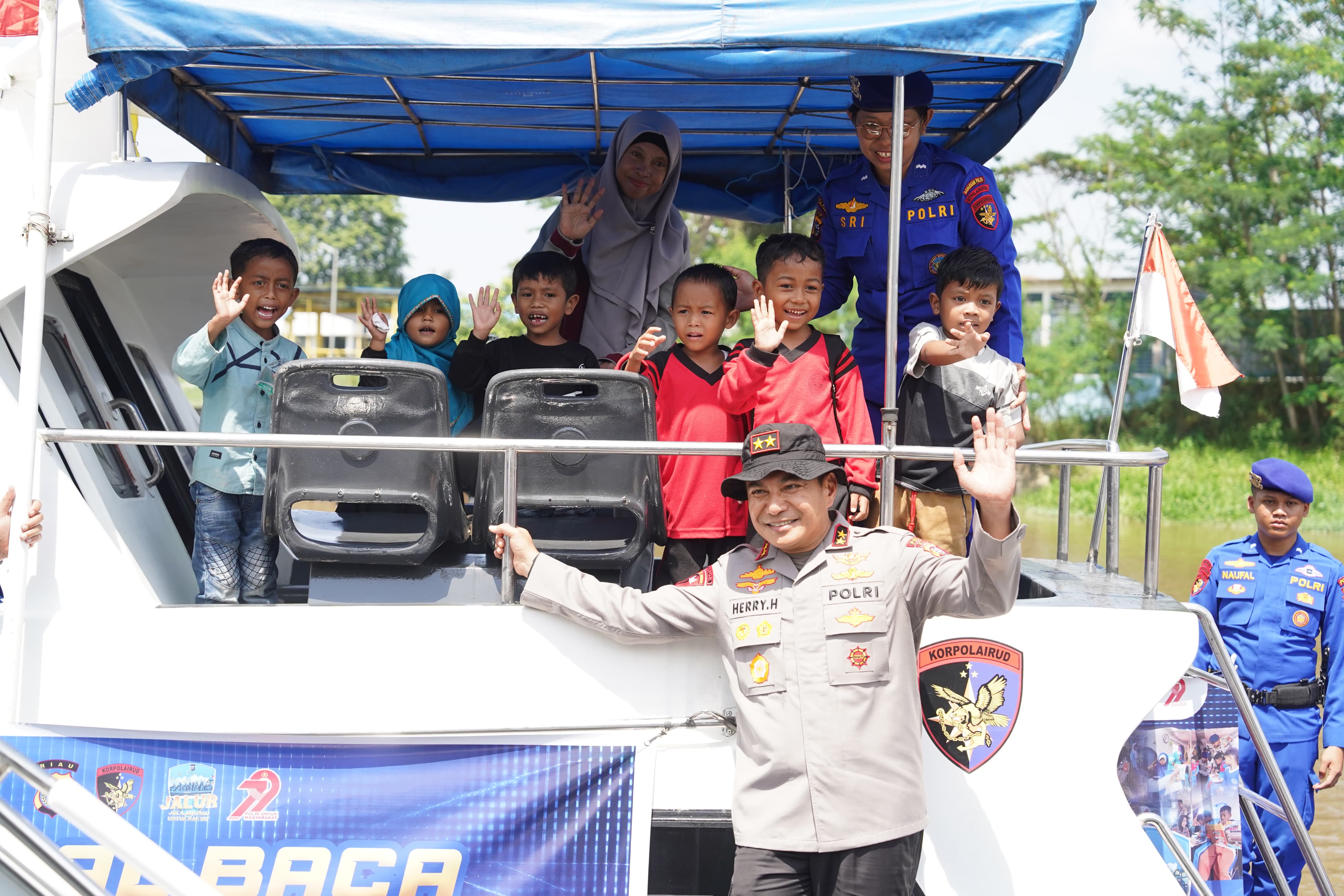 Polda Riau Luncurkan Program JALUR, Hadirkan Pelayanan Hingga ke Pelosok Perairan