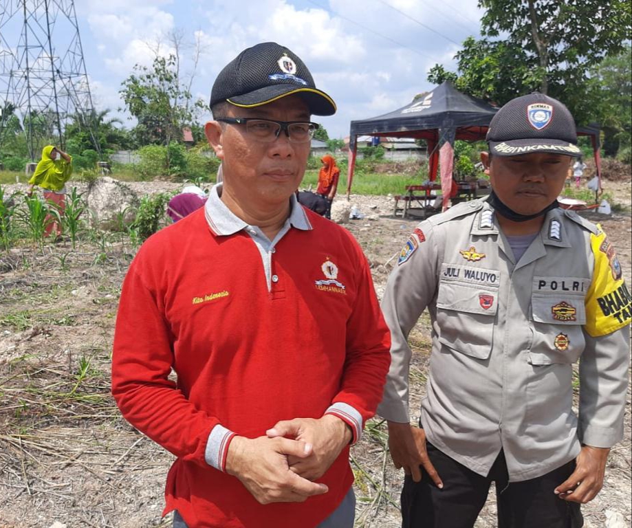 Tinjau Kampung Tangguh Polsek Payung Sekaki, Anggota DPRD Kota Pekanbaru Robin Edward: Apresiasi Bhabinkamtibmas Kelurahan Tampan, Semoga Lulus Sekolah Perwira