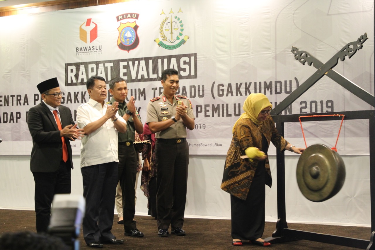 Sentra Gakkumdu Inhu Terbaik di Riau Pada Penanganan Tindak Pidana Pemilu 2019