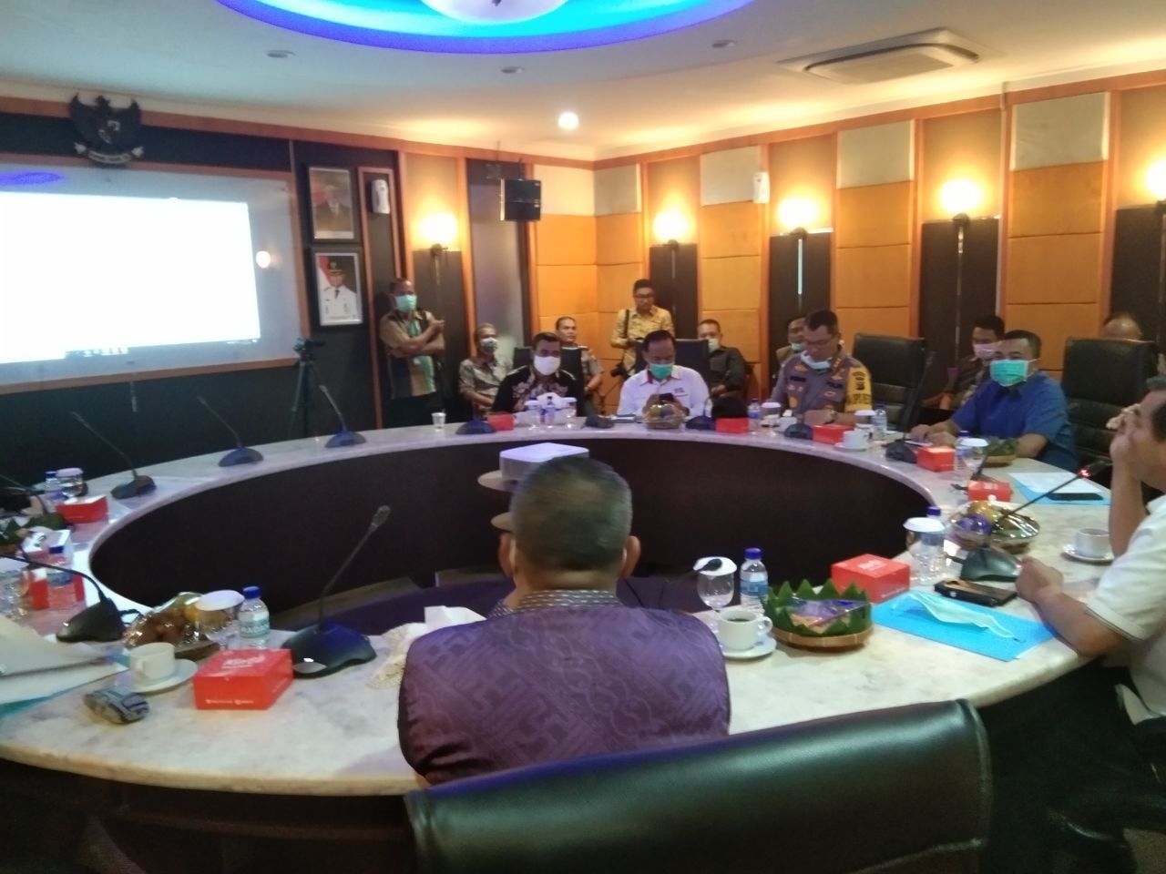 Kasdim 0301/Pekanbaru Hadiri Rapat Percepatan Antisipasi Penyebaran Covid-19 di Kota Pekanbaru