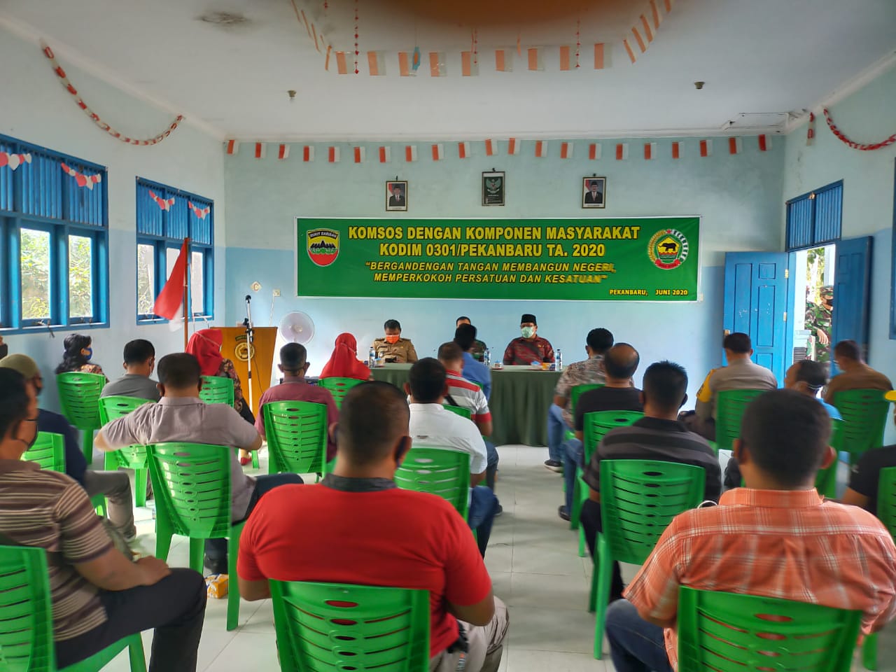 Kasdim 0301/PBR Hadiri Kegiatan Komsos Dengan Elemen Masyarakat