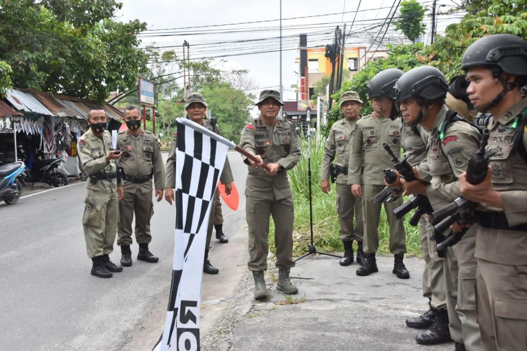 Sambut HUT Korps Brimob Polri Ke-76, Dansat Brimob Polda Riau Buka Langsung Lomba Cross Country Antar Batalyon