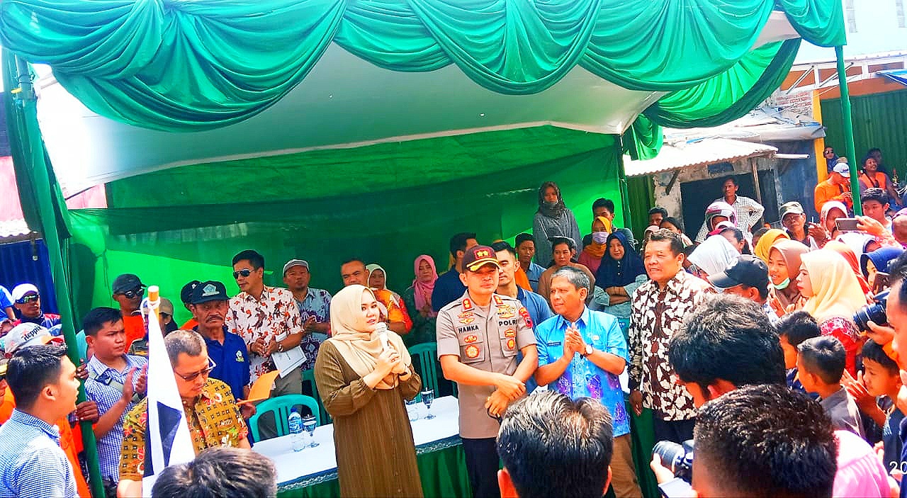 Bupati Kendal Hadiri Acara Sedekah Laut di Desa Bandengan