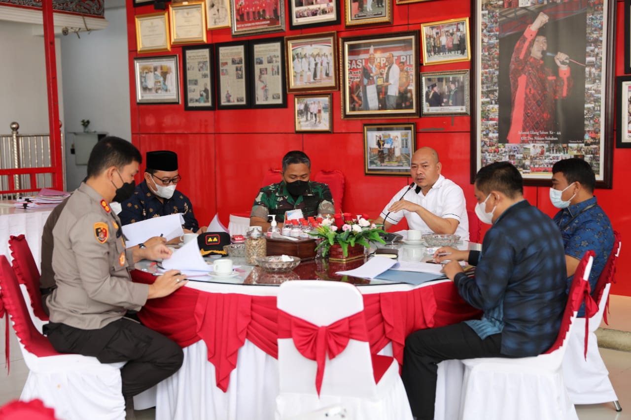 Bupati Taput Tekankan Agar Tetap Laksanakan Prokes Menjelang Hari Natal 2021 dan Tahun Baru 2022