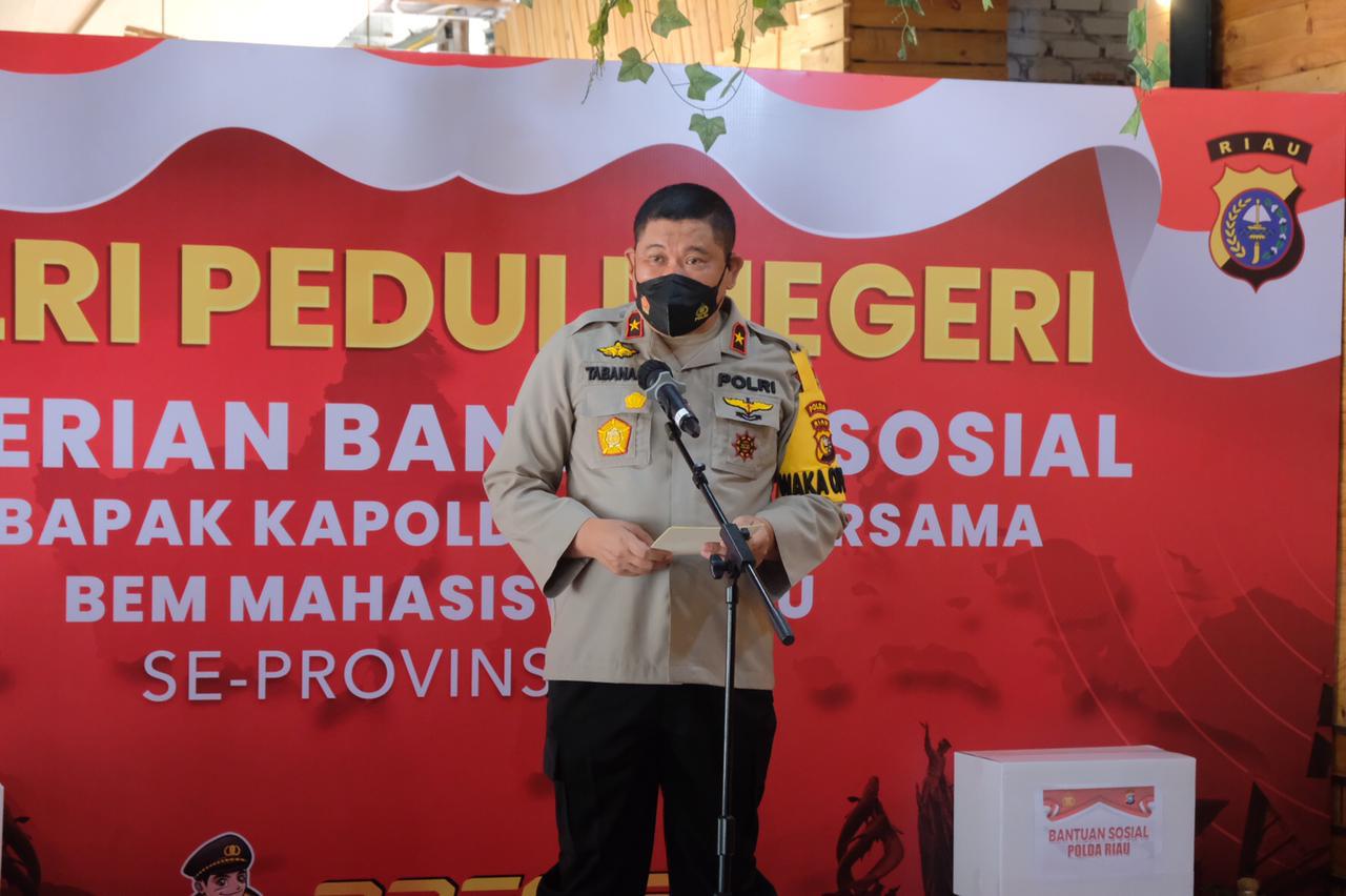 Polri Peduli Negeri, Polda Bersama BEM Se Provinsi Riau Gelar Baksos Di Rumbai