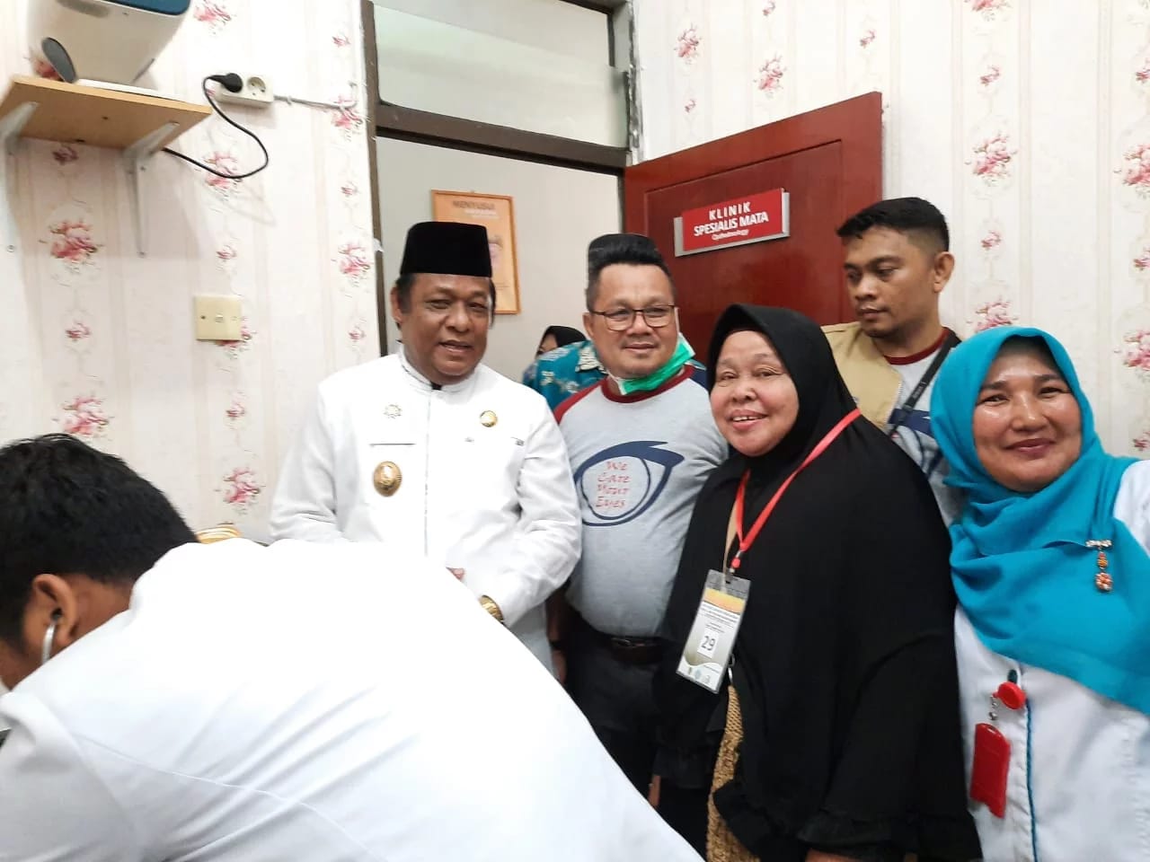 PKK Rohil dan RSUD Dr Pratomo Taja Bhakti Sosial Operasi Katarak Gratis