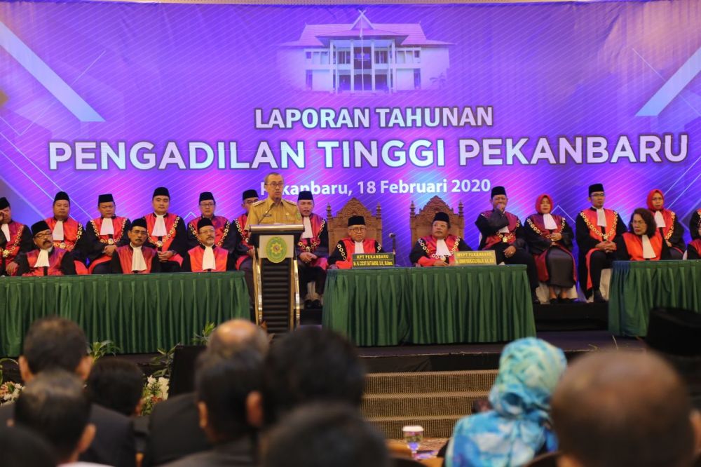 Gubri Harapkan Kegiatan Laporan Tahunan Pengadilan Tinggi Pekanbaru Menjadi Bahan Evaluasi Program Kerja