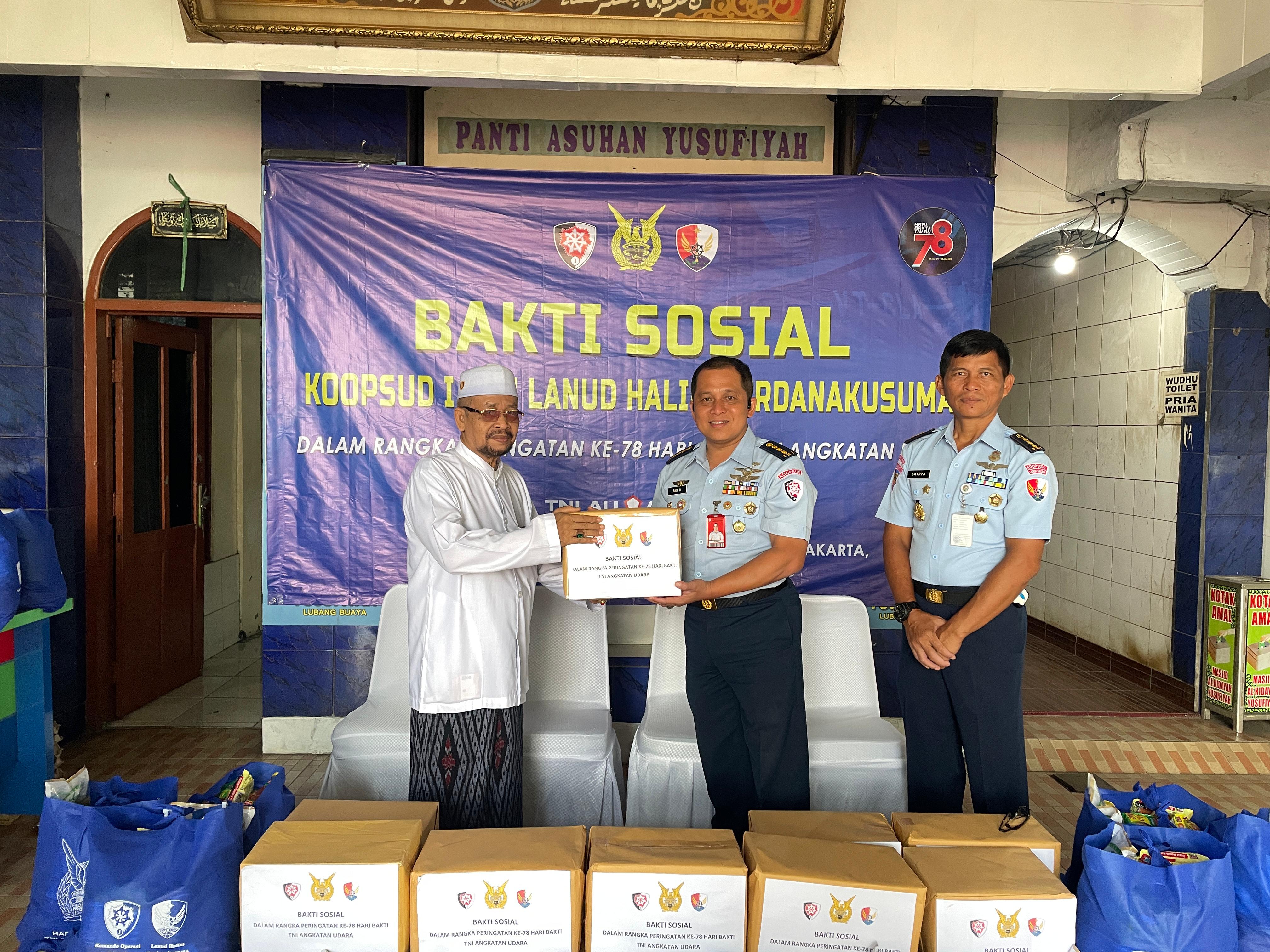 Koopsud I Dan Lanud Halim Perdanakusuma Gelar Bakti Sosial di Panti Asuhan Yusufiah Lubang Buaya