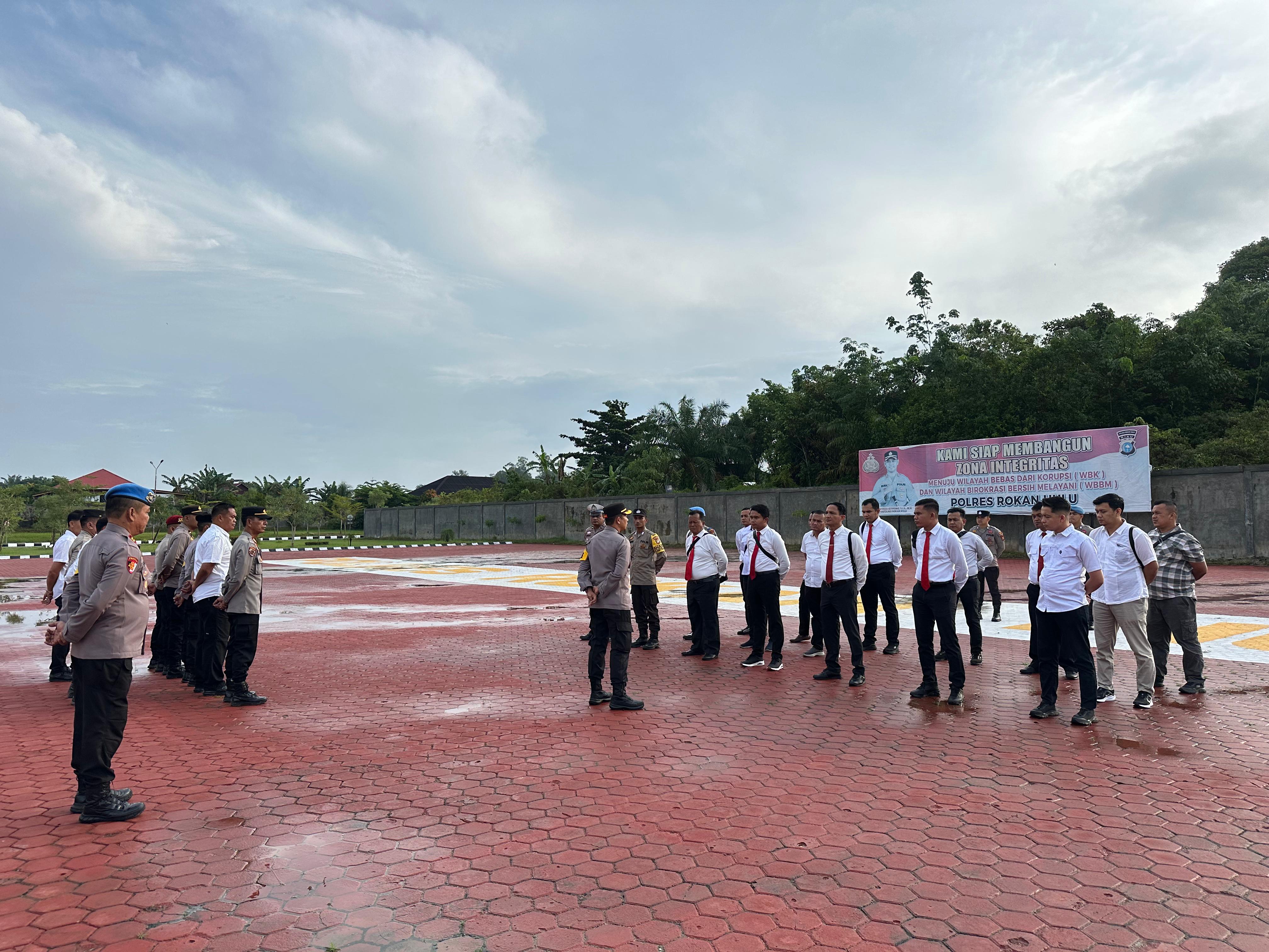 Polres Rokan Hulu Gelar Apel Pemeriksaan Senjata Api dan Amunisi, Pastikan Kedisiplinan Anggota