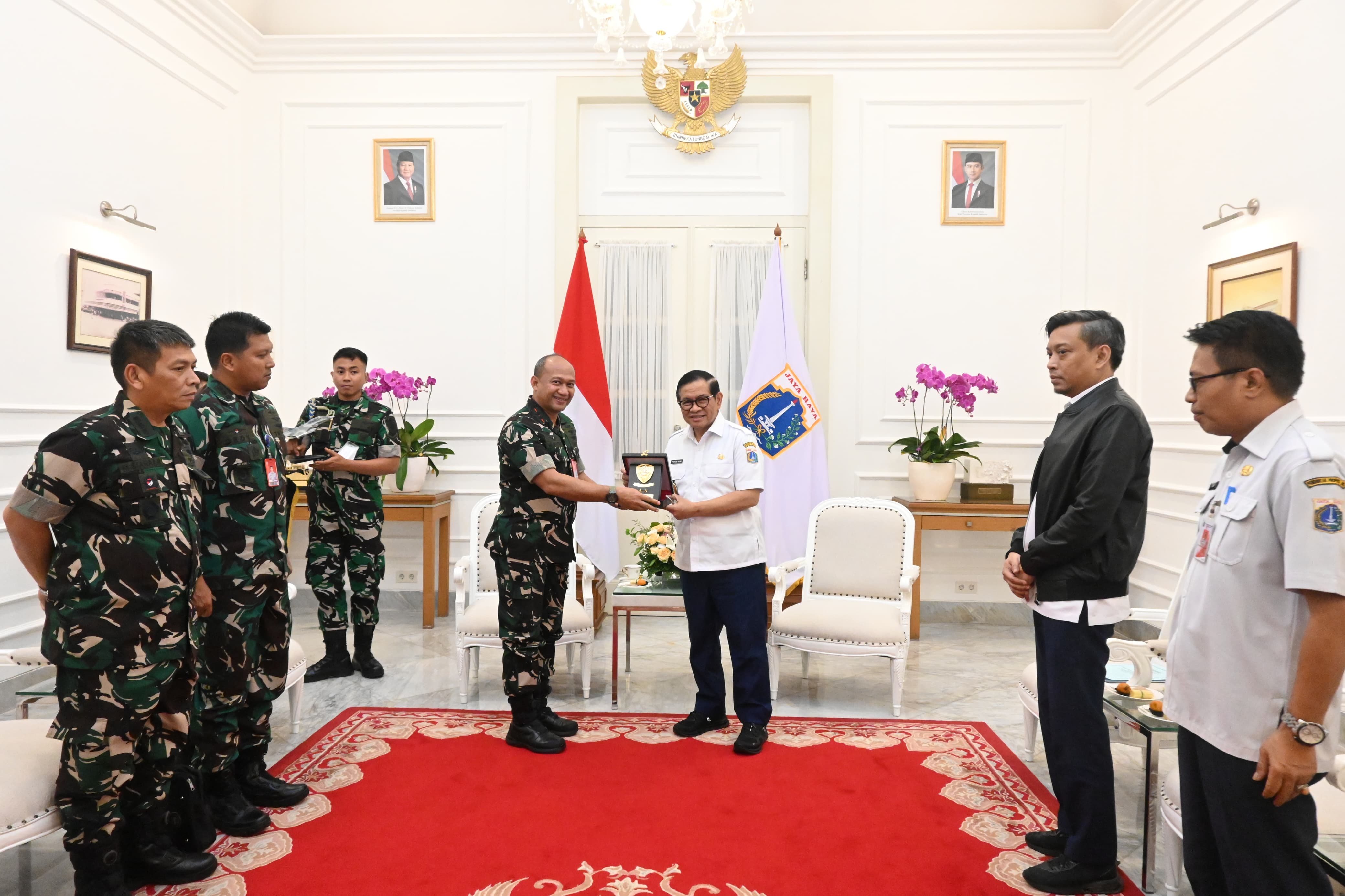 Jalin Sinergitas Dengan Forkopimda, Pangkoopsud I Kunjungi Gubernur dan Ketua DPRD DKI Jakarta
