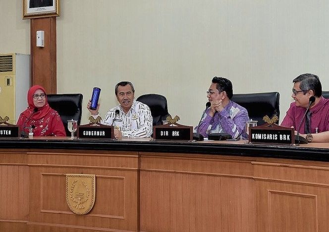 Pemprov Riau Segera Mengeluarkan Pergub Terkait Penggunaan Tumbler