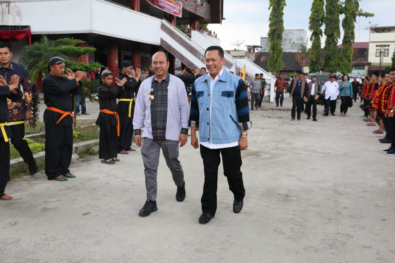 Bupati Taput Menyambut Kunjungan Ketua MPR RI