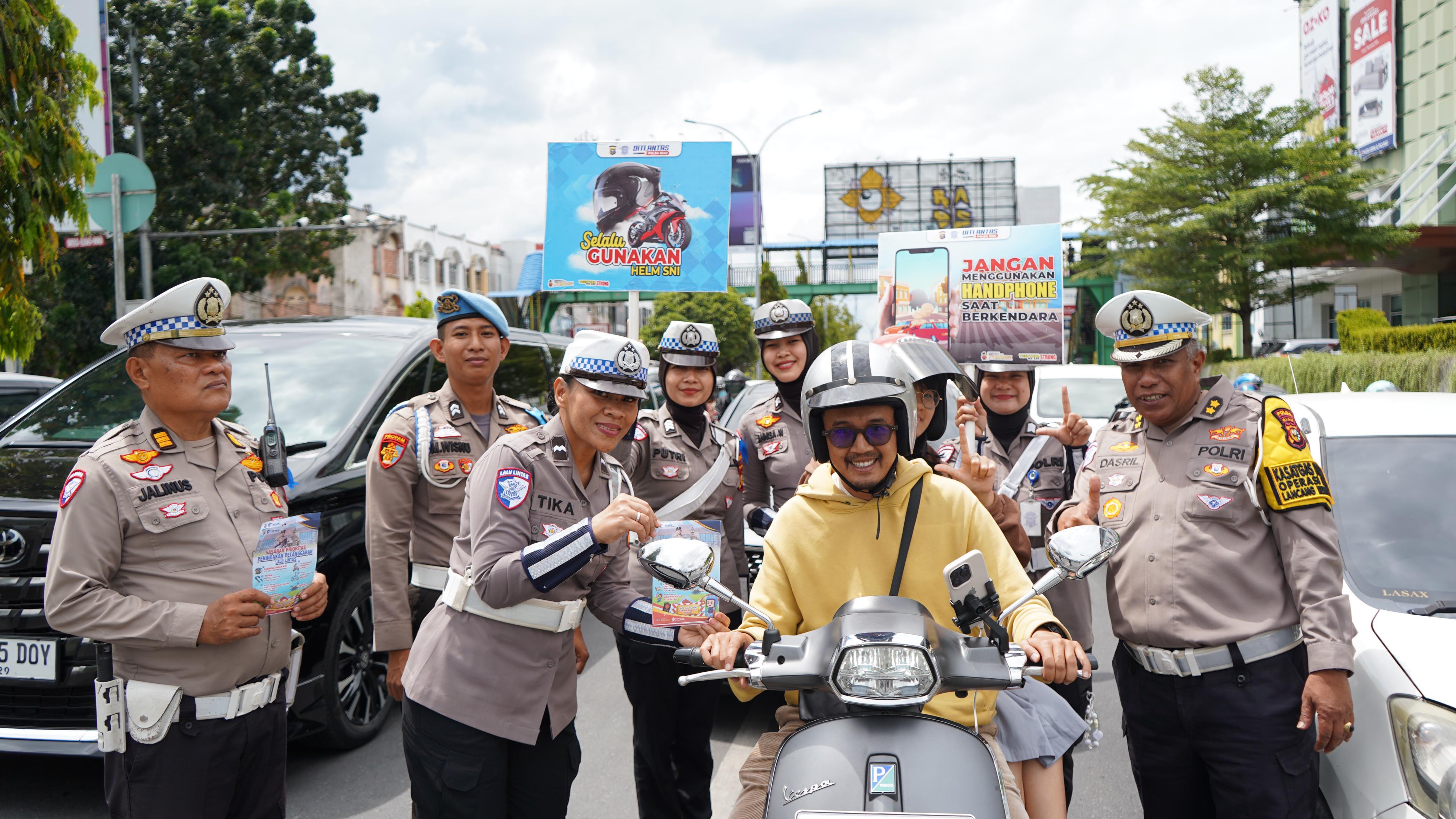 Polda Riau Gelar Sosialisasi Tertib Lalu Lintas Dalam Operasi Patuh Lancang Kuning 2025