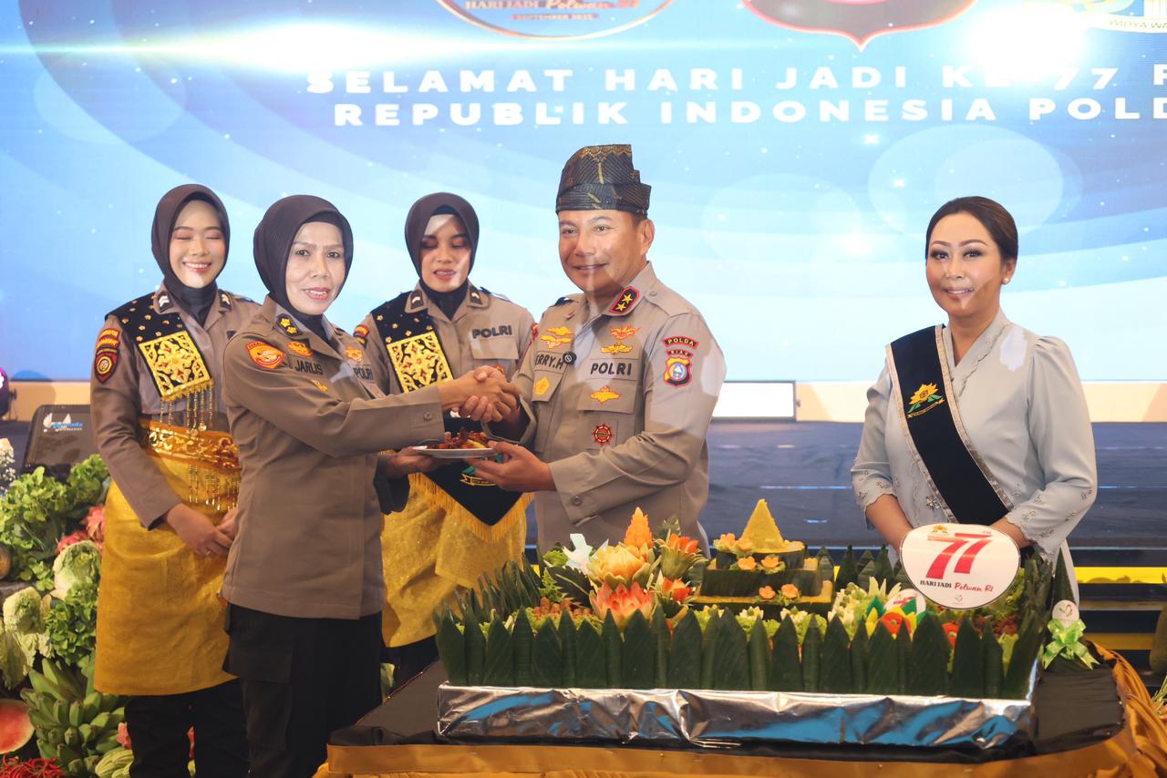 Syukuran Hari Jadi Polwan Ke-77 Tahun 2025, Kapolda Riau: Jadilah Polwan Yang Berintegritas dan Profesional