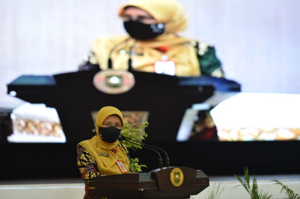 Kadinkes Riau Paparkan Beberapa Kegiatan Dalam Memperingati HKN Ke-56 Tahun 2020
