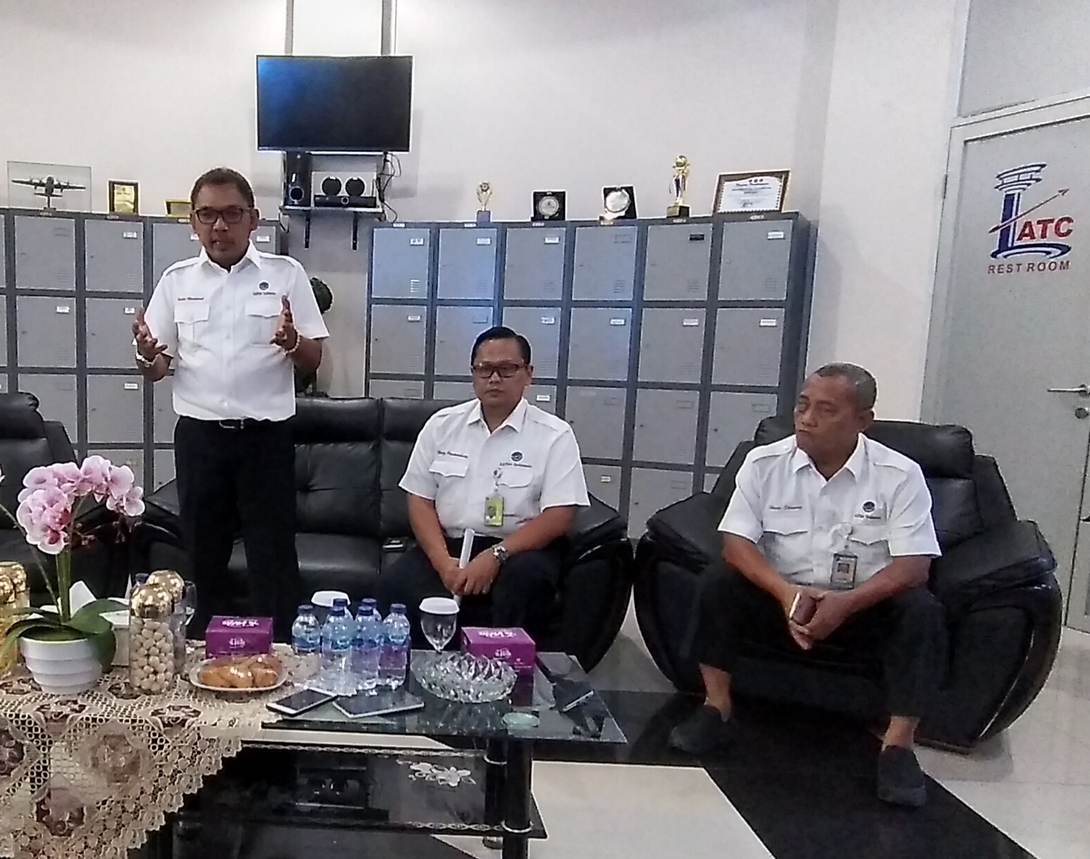 AirNav Indonesia Cabang Kota Pekanbaru Siapkan Pengamanan Sistem Yang Profesional Untuk Menyambut Perayaan Hari Natal 2019 dan Tahun Baru 2020
