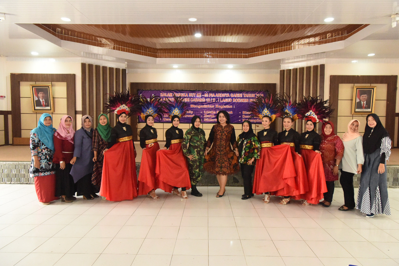 Rangkaian HUT Pia Ardhya Garini Cabang 12/D.I Lanud RSN Adakan Lomba Tari Kreasi