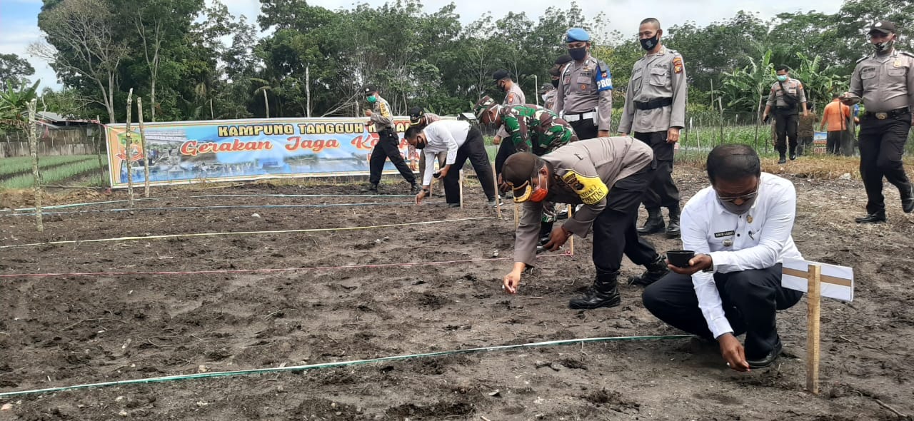 Polres Kampar Launching Gerakan Jaga Kampung Program Kampung Tangguh Nusantara di Desa Laboy Jaya