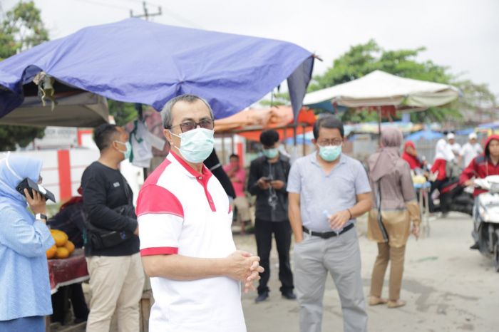 Gubri Berkunjung Ke Pasar Arengka Pekanbaru, Untuk Sosialisasikan Hidup Bersih Kepada Pedagang