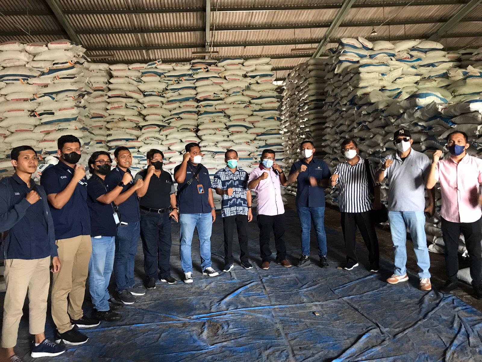 Sikapi Kelangkaan Pupuk, Bupati Taput Perintahkan Bawahannya Cek Gudang Ke Belawan