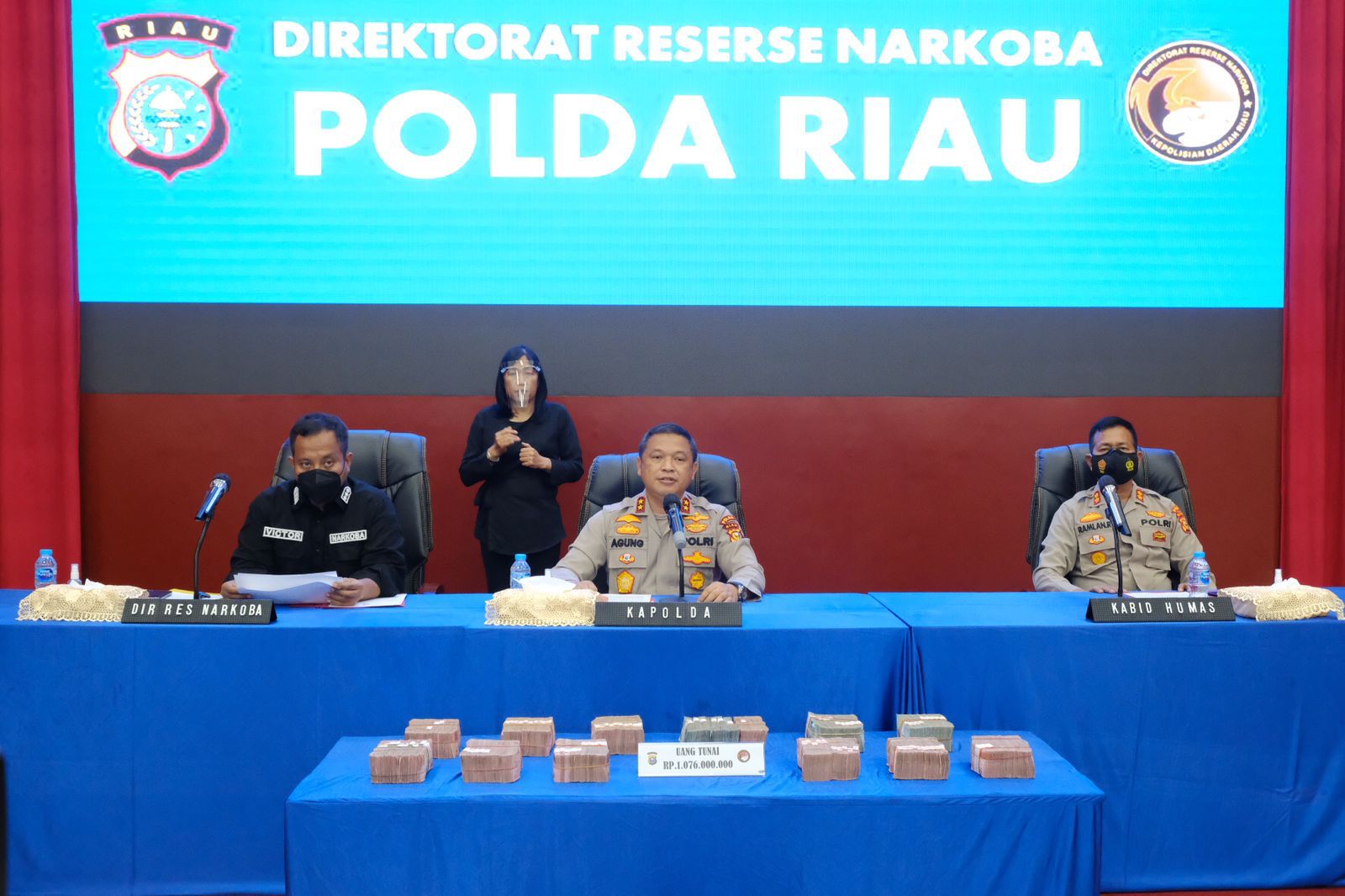 Polda Riau Tangkap Kaki Tangan Bandar Narkoba Internasional, Menyita Uang Sebesar Rp 1 Milyar Lebih