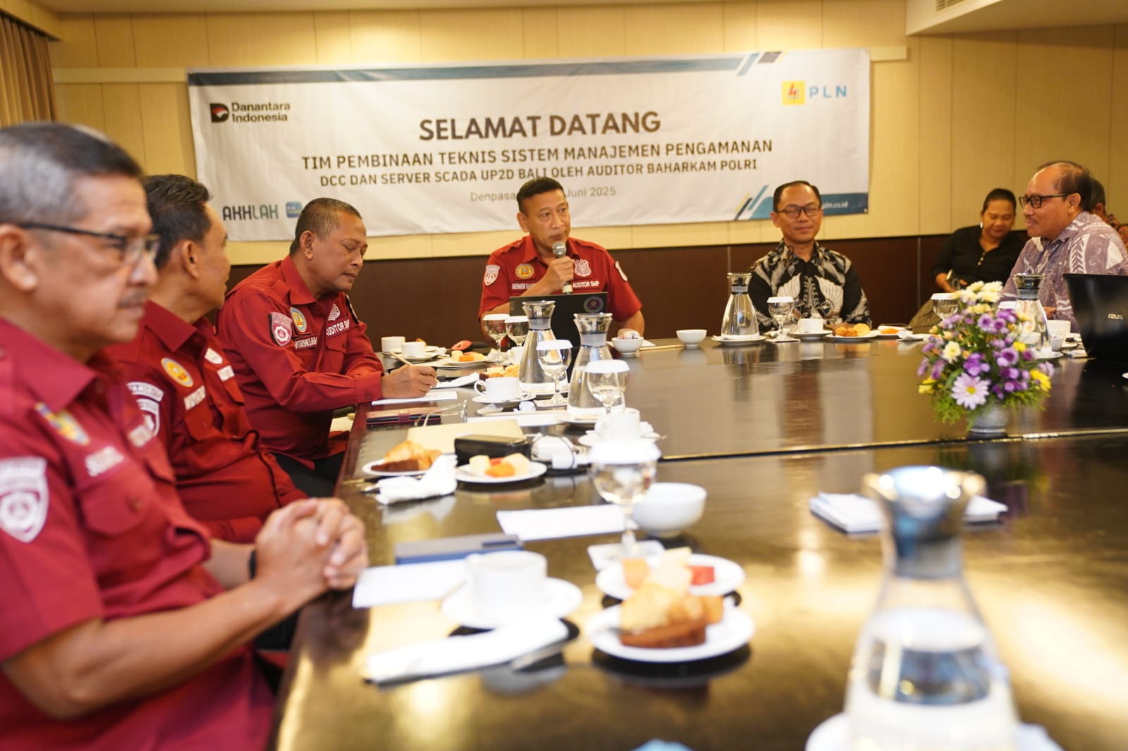 Dirpamobvit Korsabhara Baharkam Polri Dan PLN Pusat, Optimalkan Bimtek SMP di UP2D Dan UID Bali