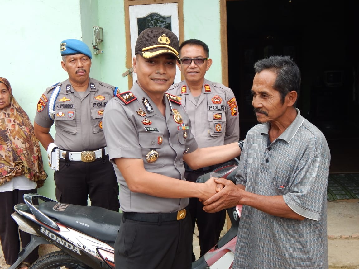 Korban Curanmor di Kampar ini Kaget, Motornya Yang Hilang Dicuri Diantarkan Polisi Kerumahnya