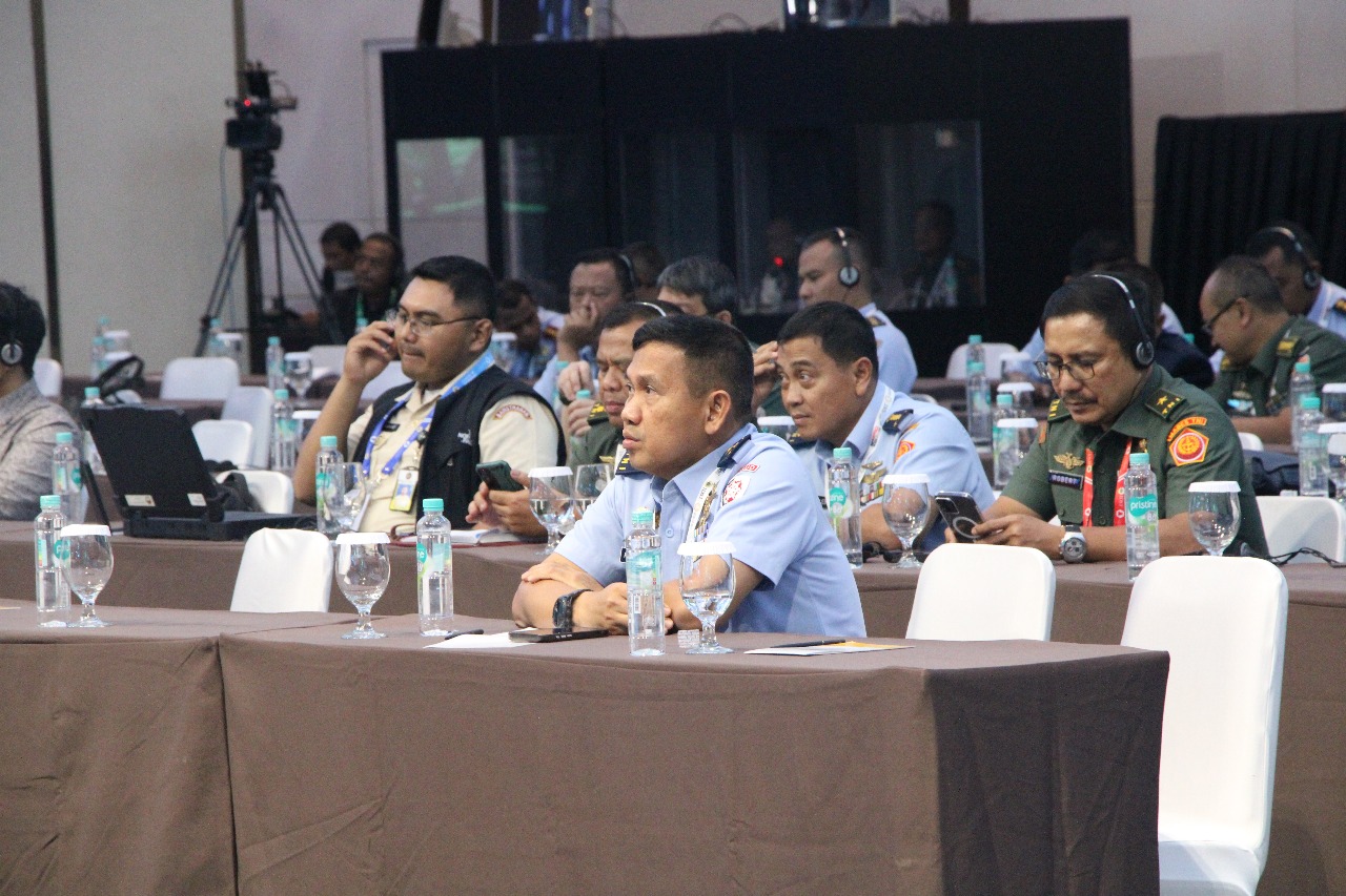 Kaskoopsud I Hadiri Hari Kedua Indo Defence Expo di Kemayoran